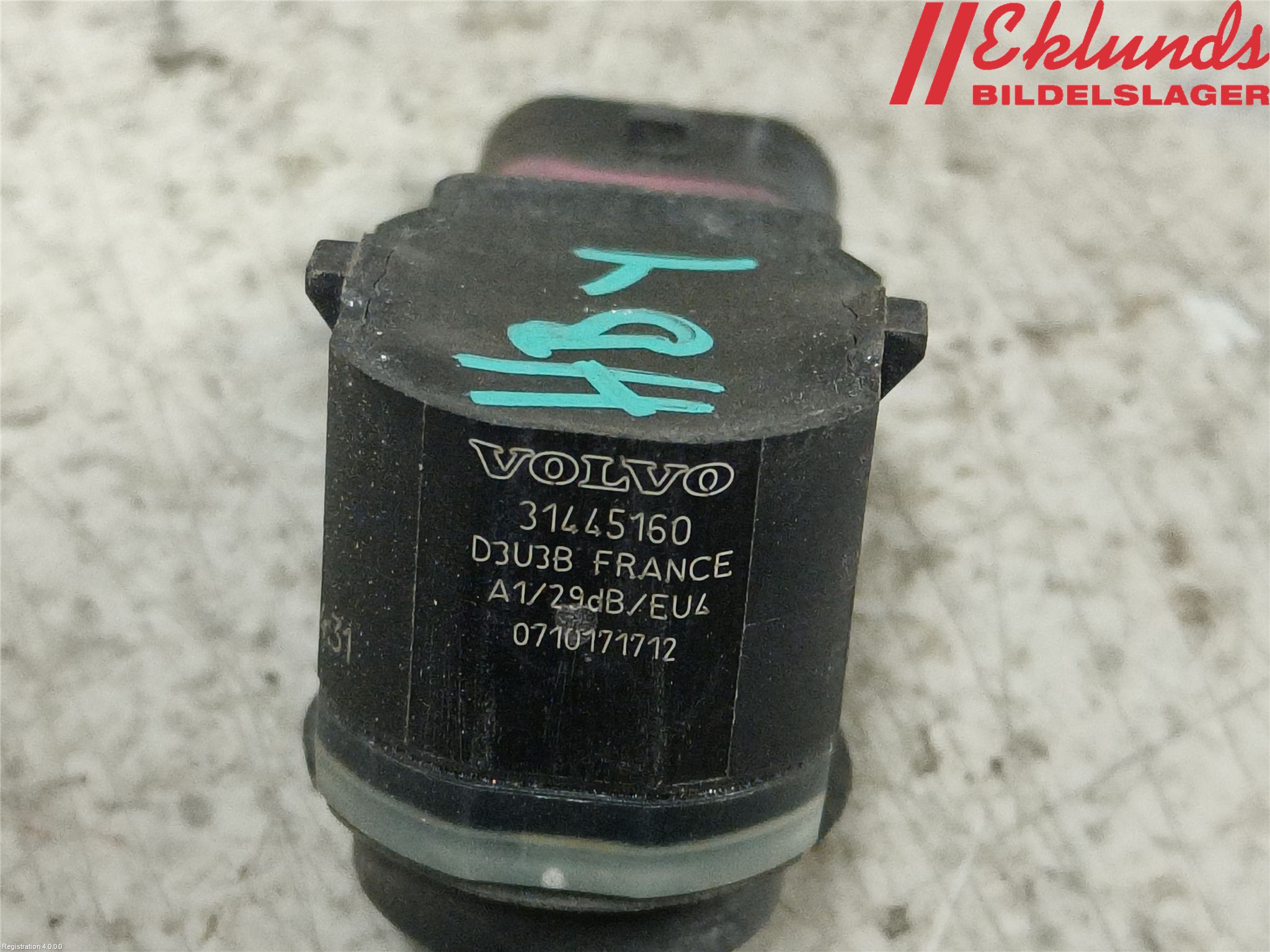 Volvo V40 12-19 Parkeringshjälp Backsensor