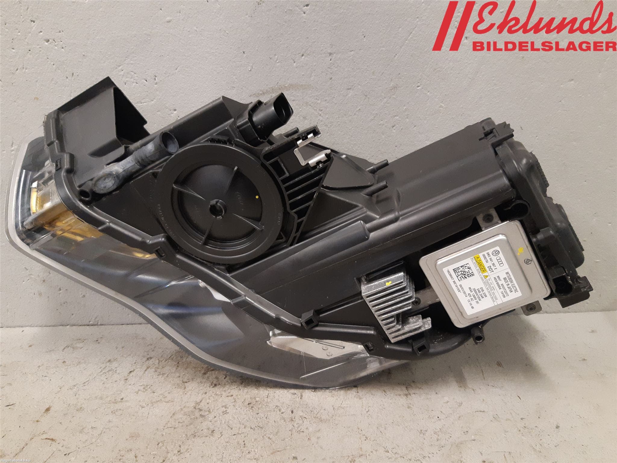 Audi A1/S1 11-18 Strålkastare Höger