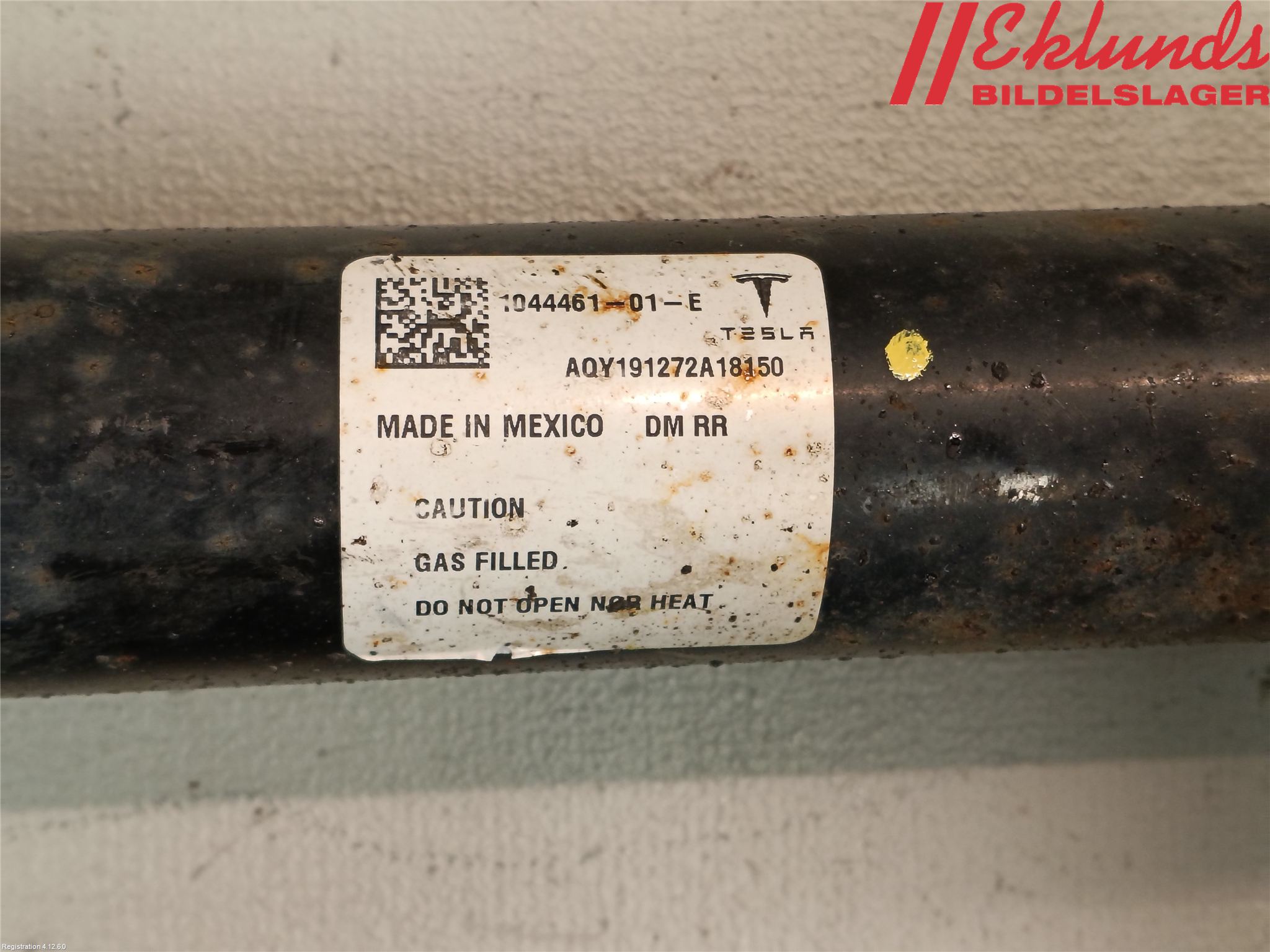 Tesla MODEL 3 17- Stötdämpare Bak