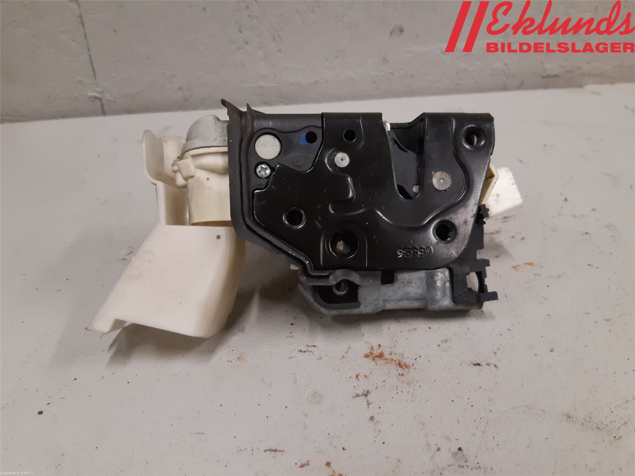 Audi A7/S7 4G 11-17 Låskista-Dörrlås