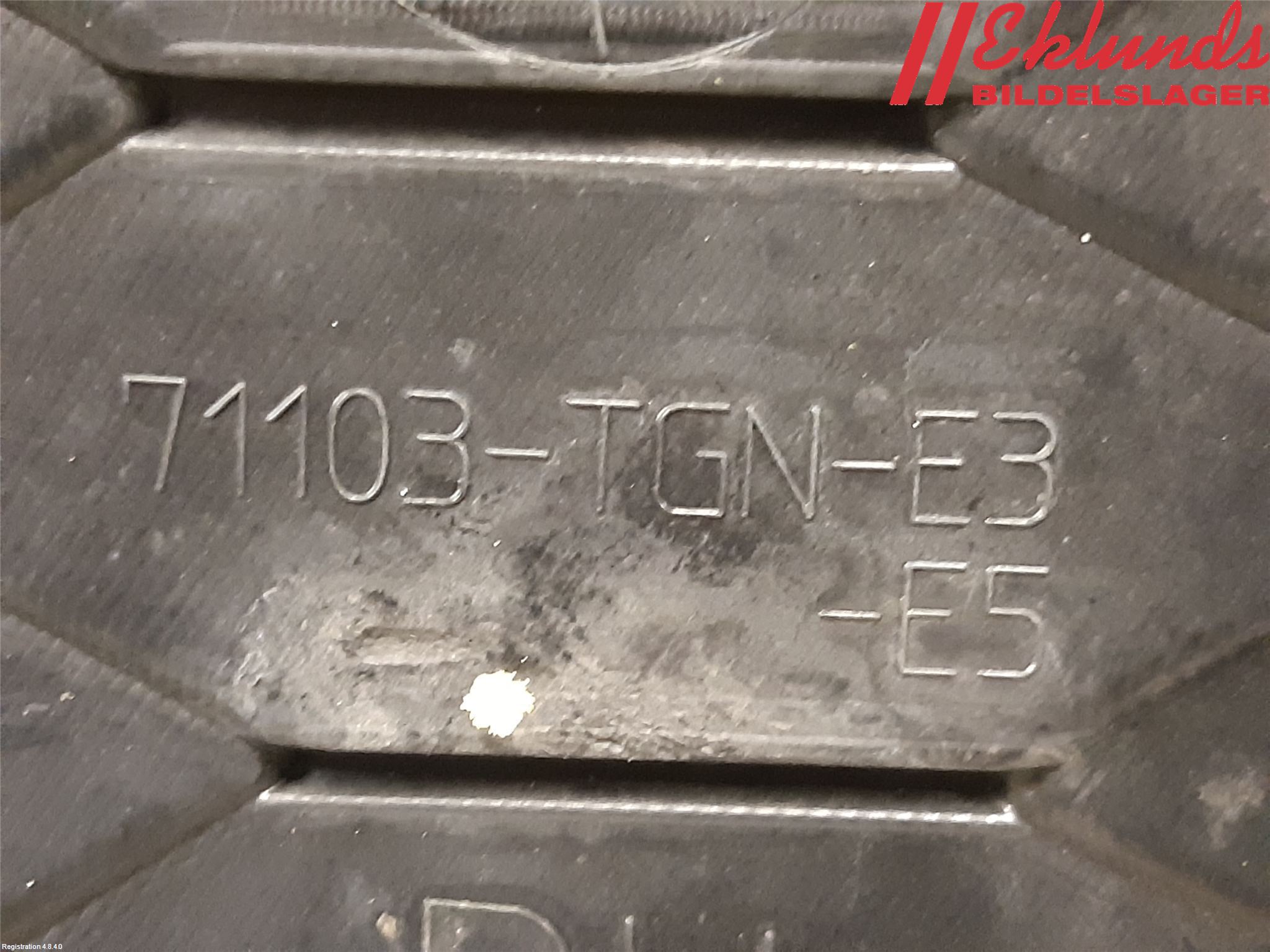 Honda CIVIC 17-22 Dimljussarg Fram