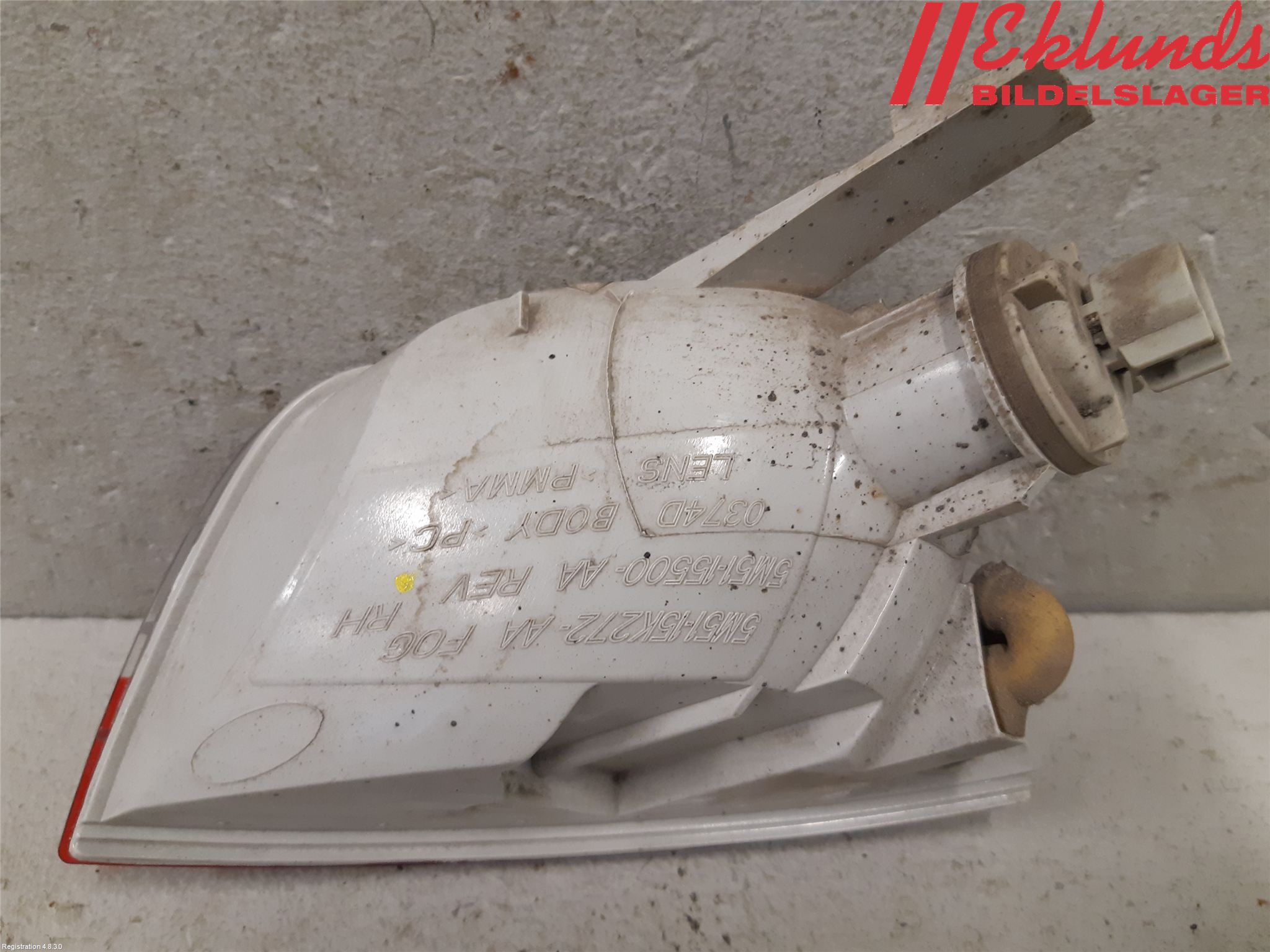 Ford FOCUS     04-07 Dimljus/Reflex Bak