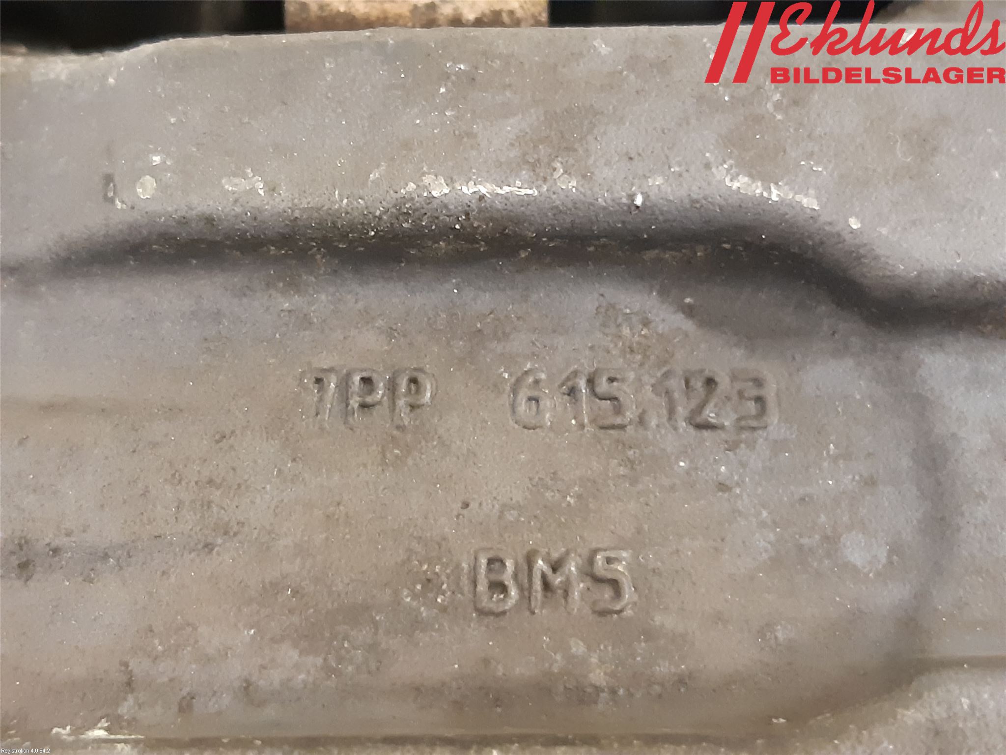 Volkswagen VW TOUAREG 7P 11-18 Bromsok Fram Vänster