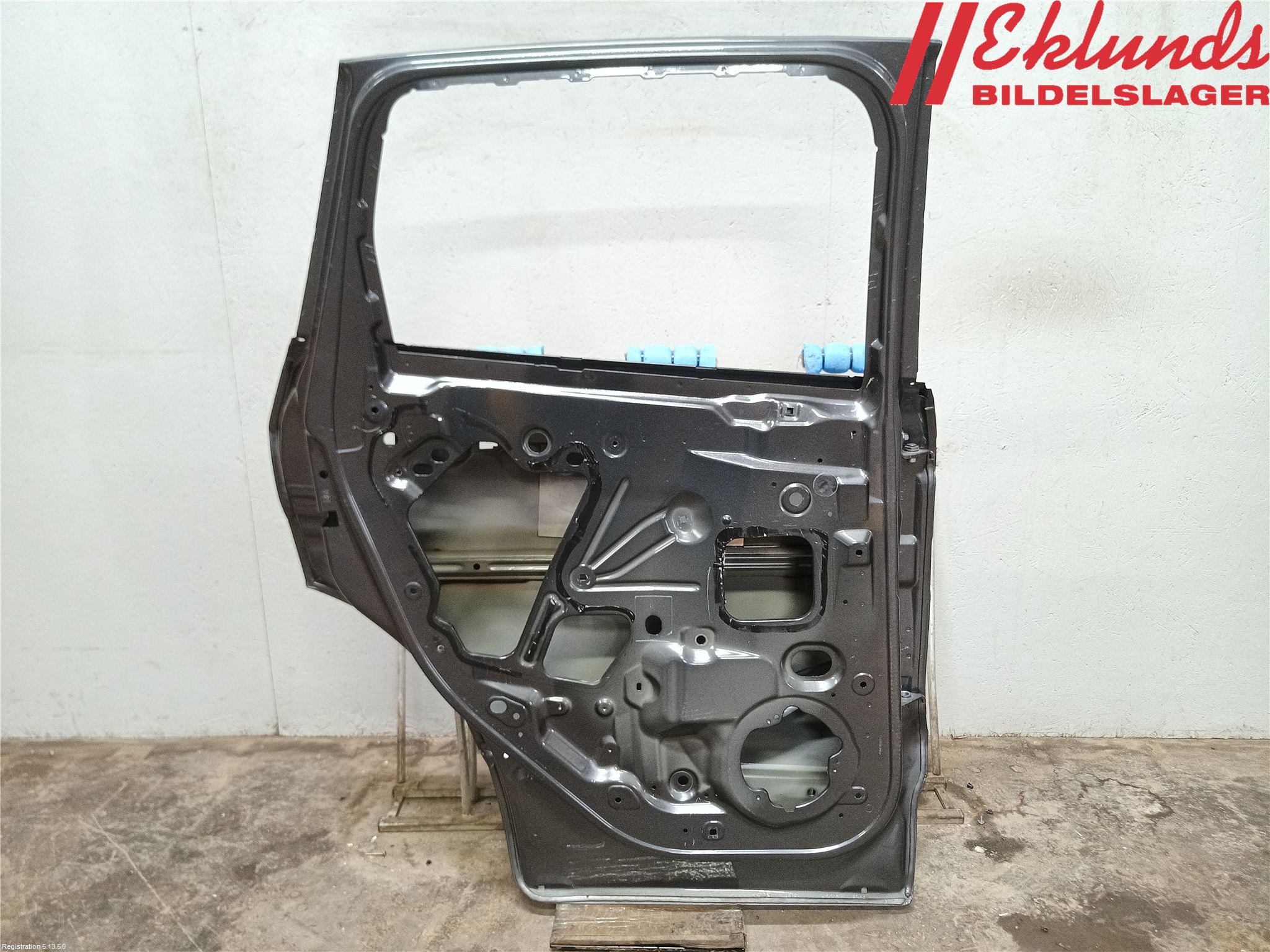 Ford KUGA 17-19 Dörr Bak Vänster