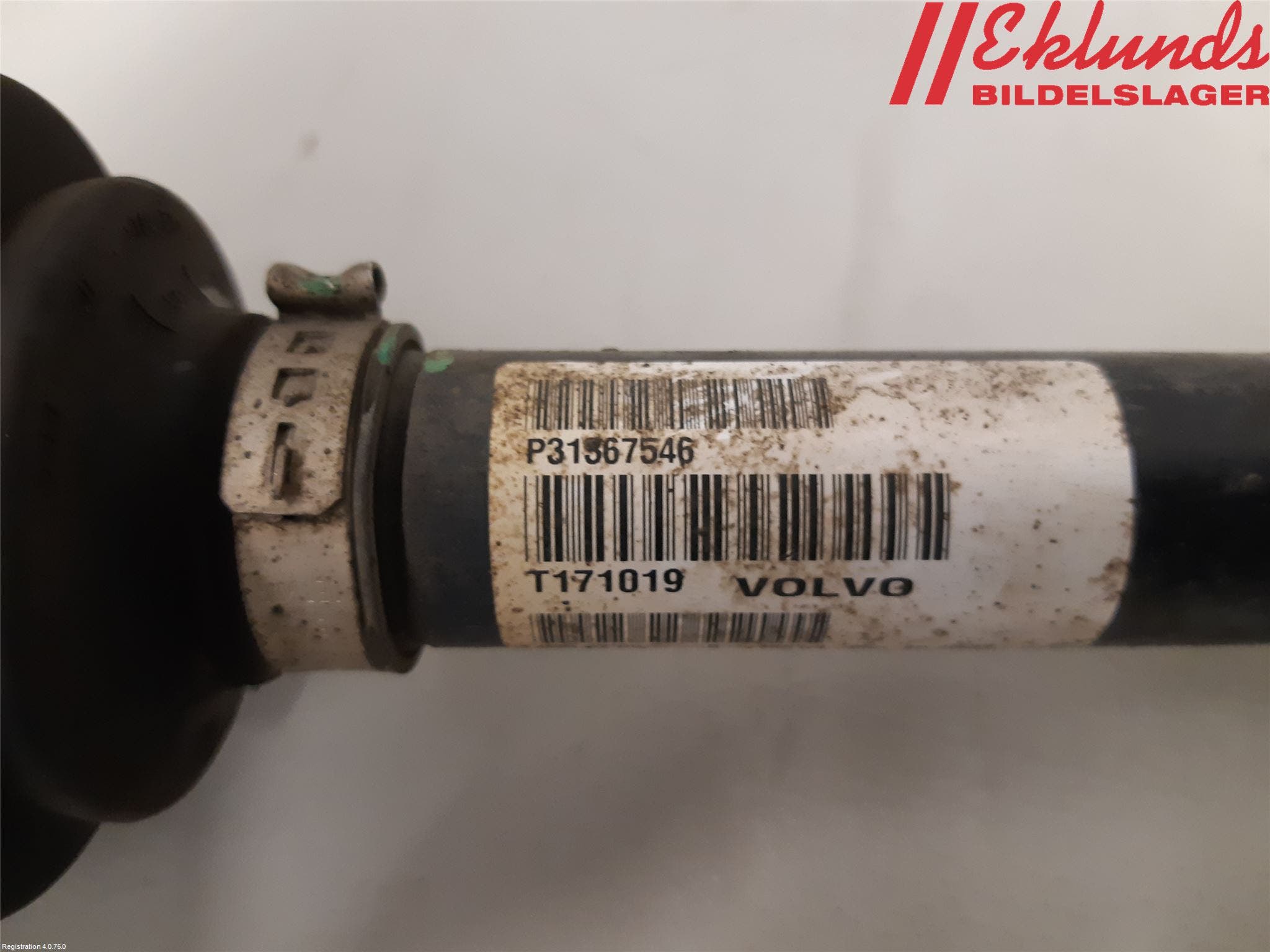 Volvo V60 14-18 Drivaxel Fram Höger