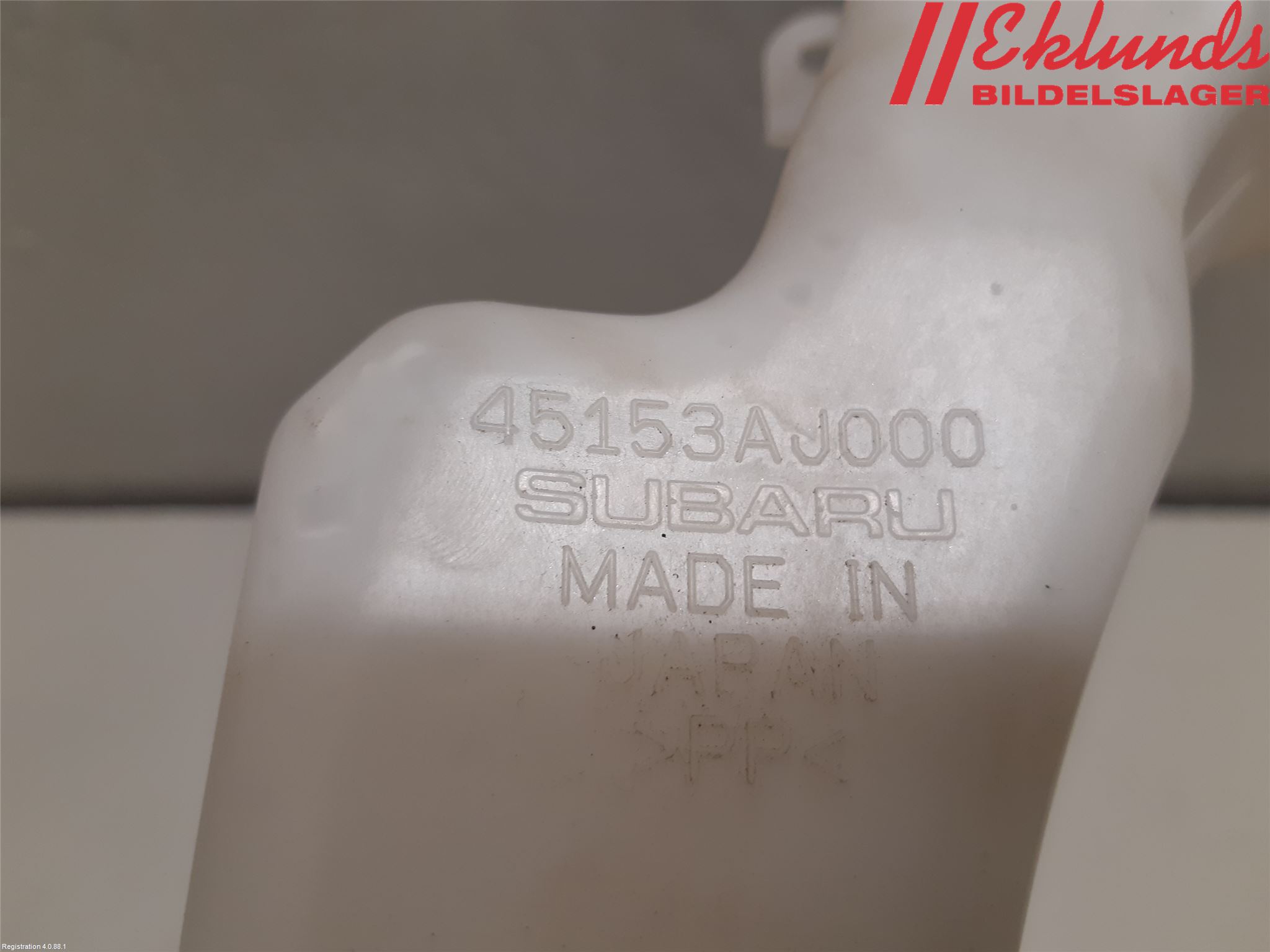 Subaru OUTBACK 10-15 Expansionstank