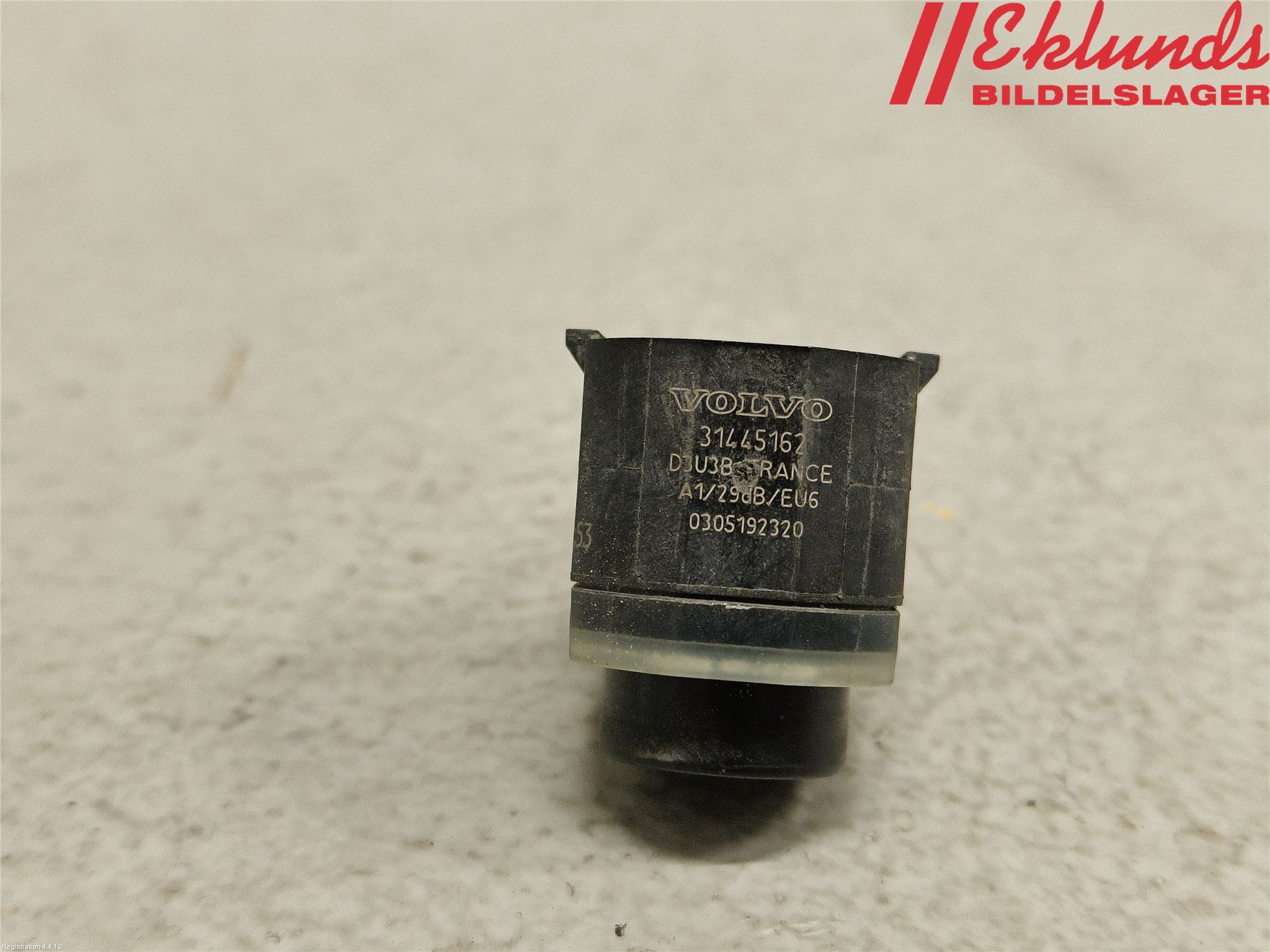 Volvo V40 CROSS COUNTRY 13-19 Parkeringshjälp Backsensor