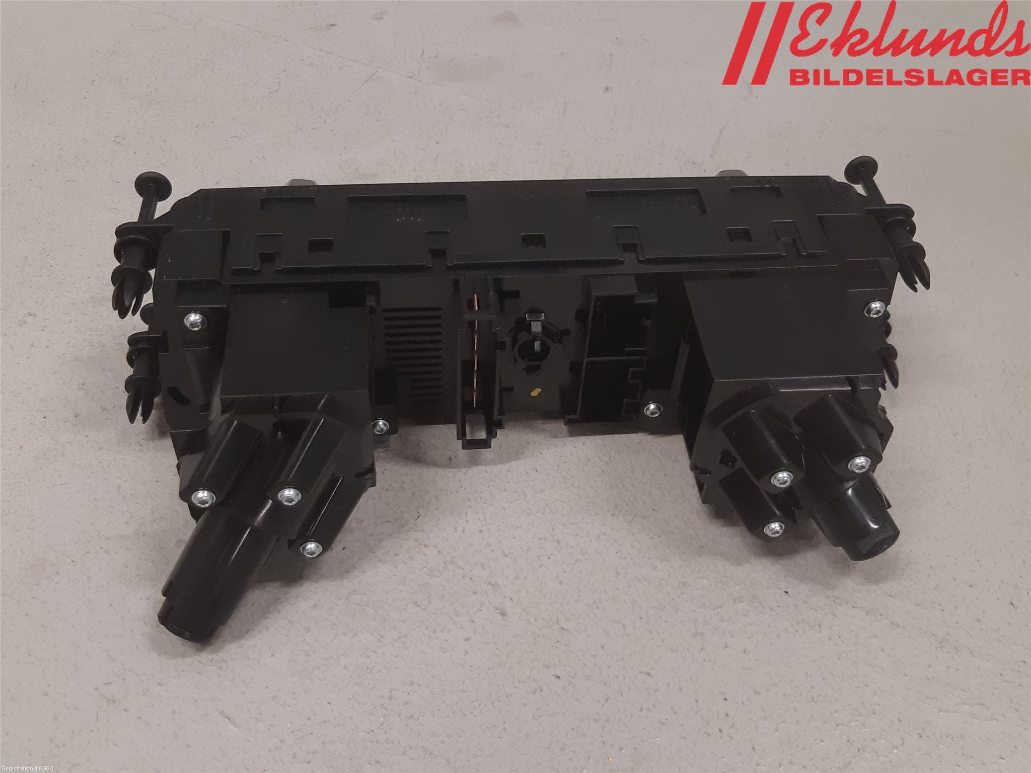 Volkswagen VW POLO VI 18->> Ac Styrenhet Ac Manöveren