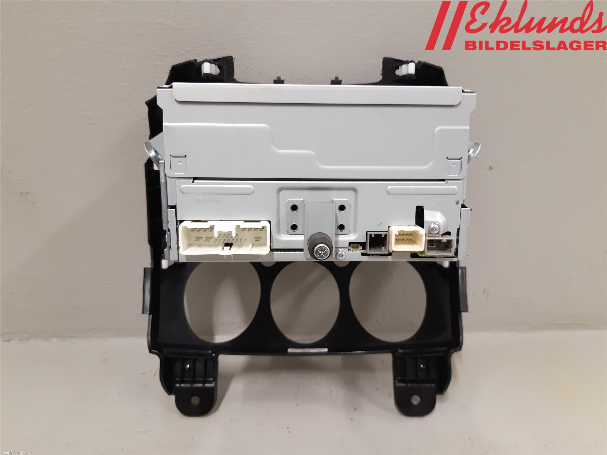 Mazda 2 (DE) 08-15 Cd Radio - Multimediapanel