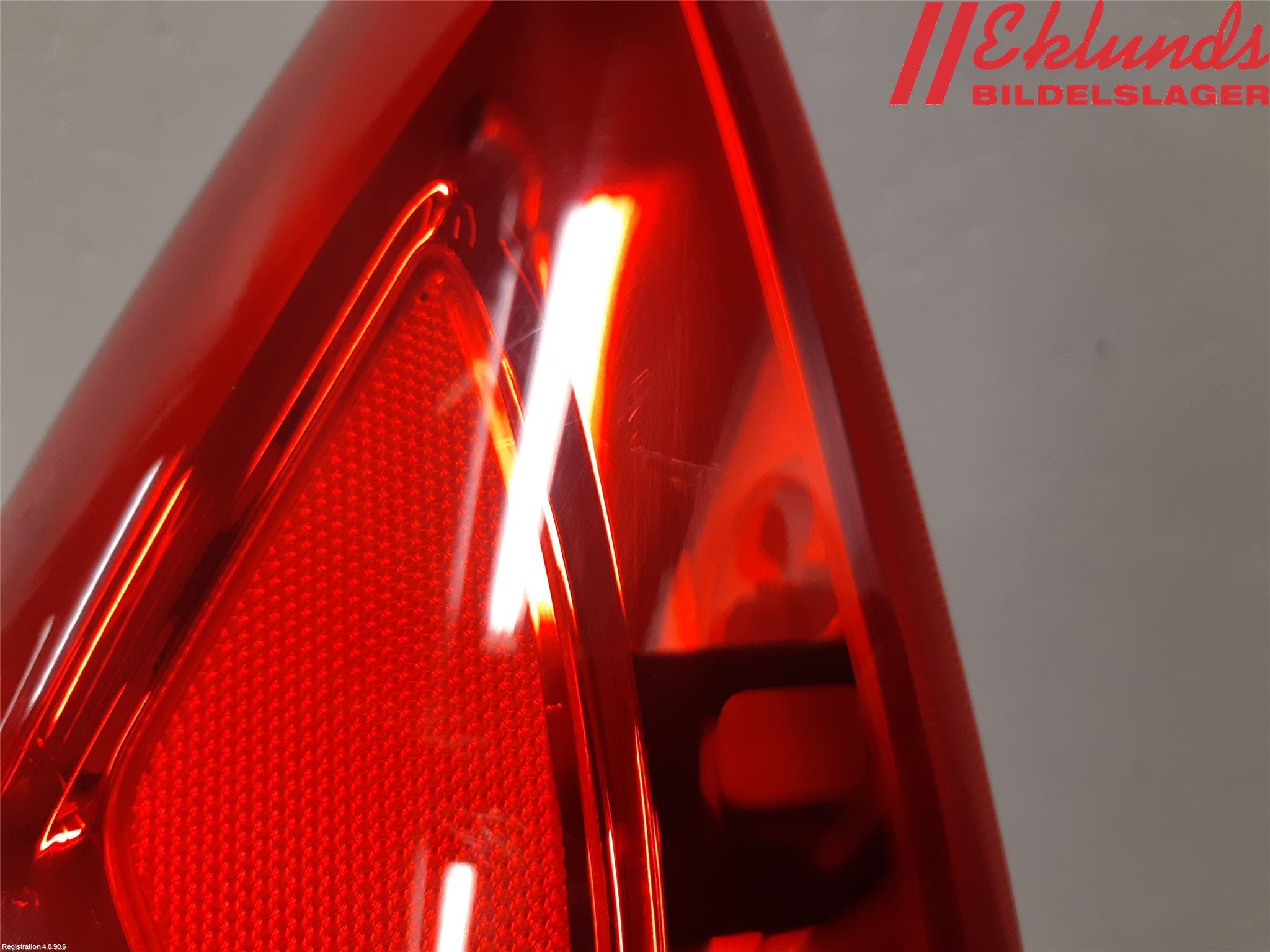 Kia SPORTAGE (SL) 11-15 Bakljus Höger