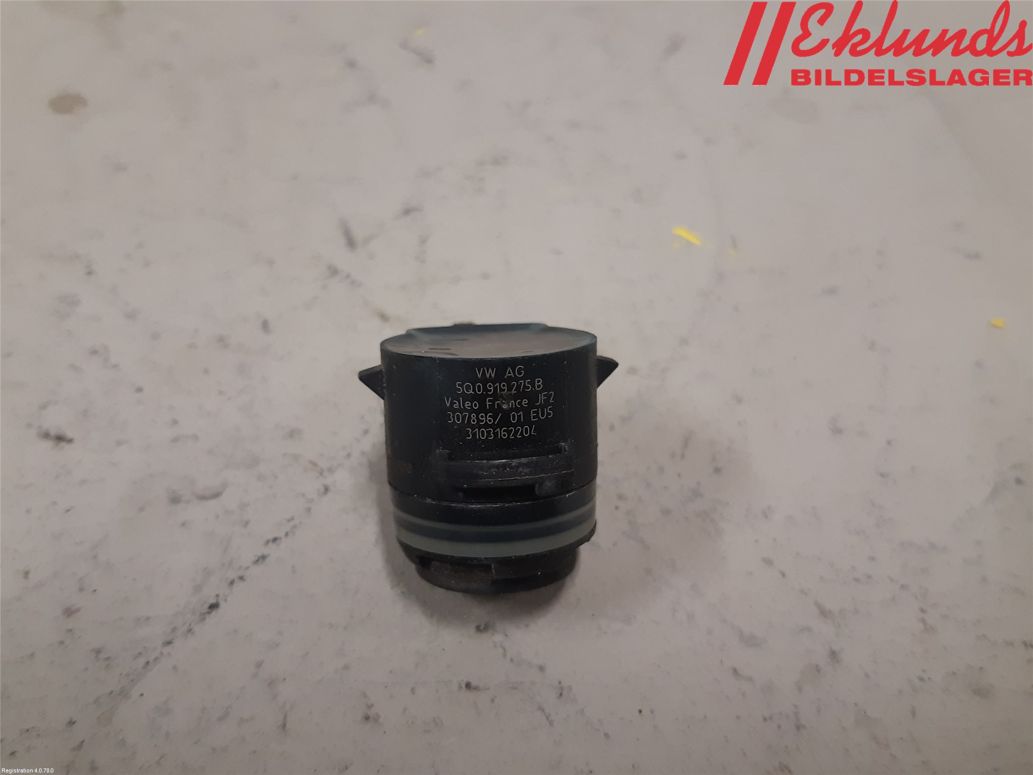 Volkswagen VW PASSAT 15-19 Parkeringshjälp Frontsensor