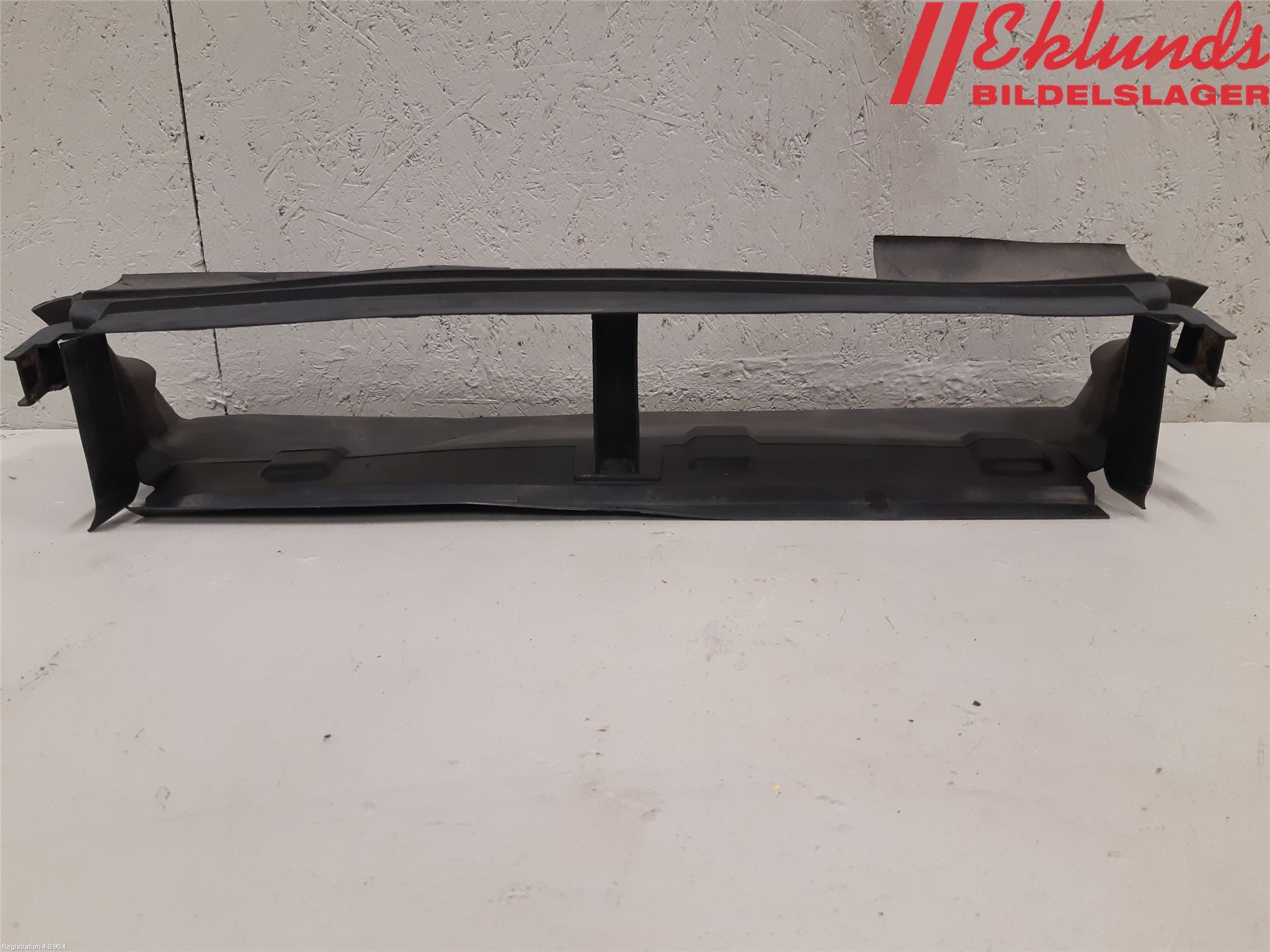 Ford FOCUS 11-14 Deflektor Plåt-Plast Kylning