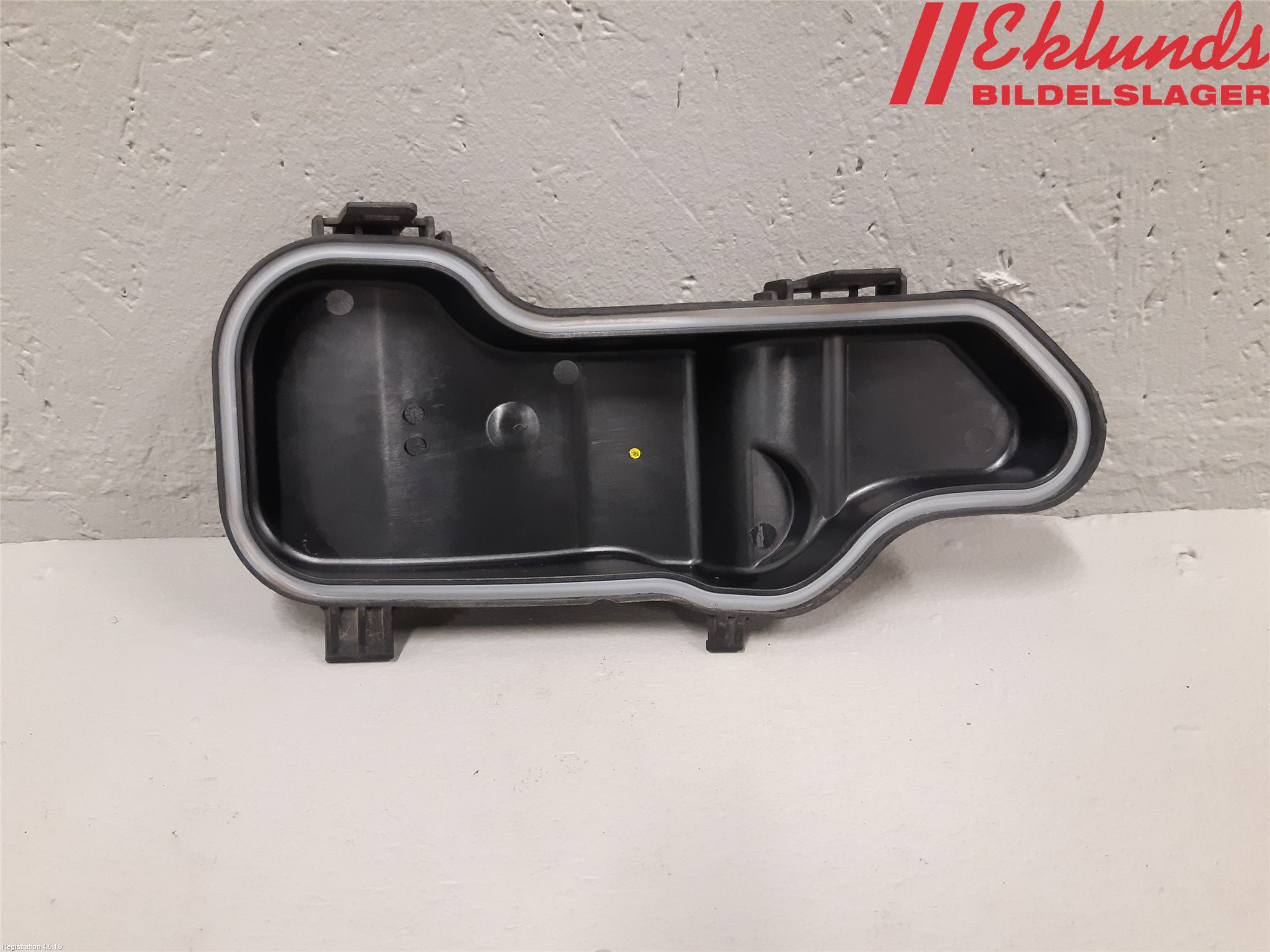 Volvo V70 08-13 Strålkastarhus Hö