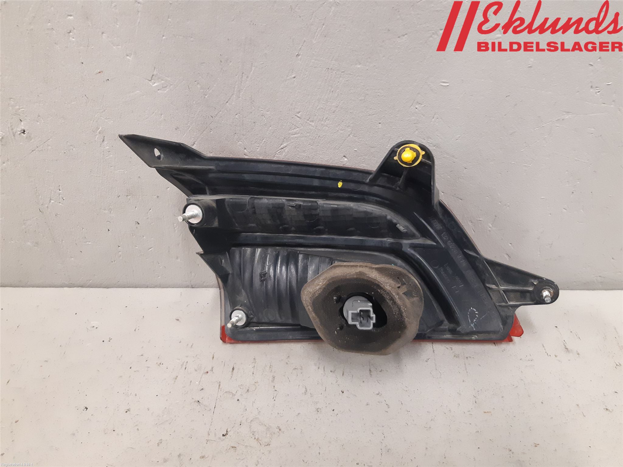 Subaru OUTBACK 15-20 Bakljus Lucka Hö