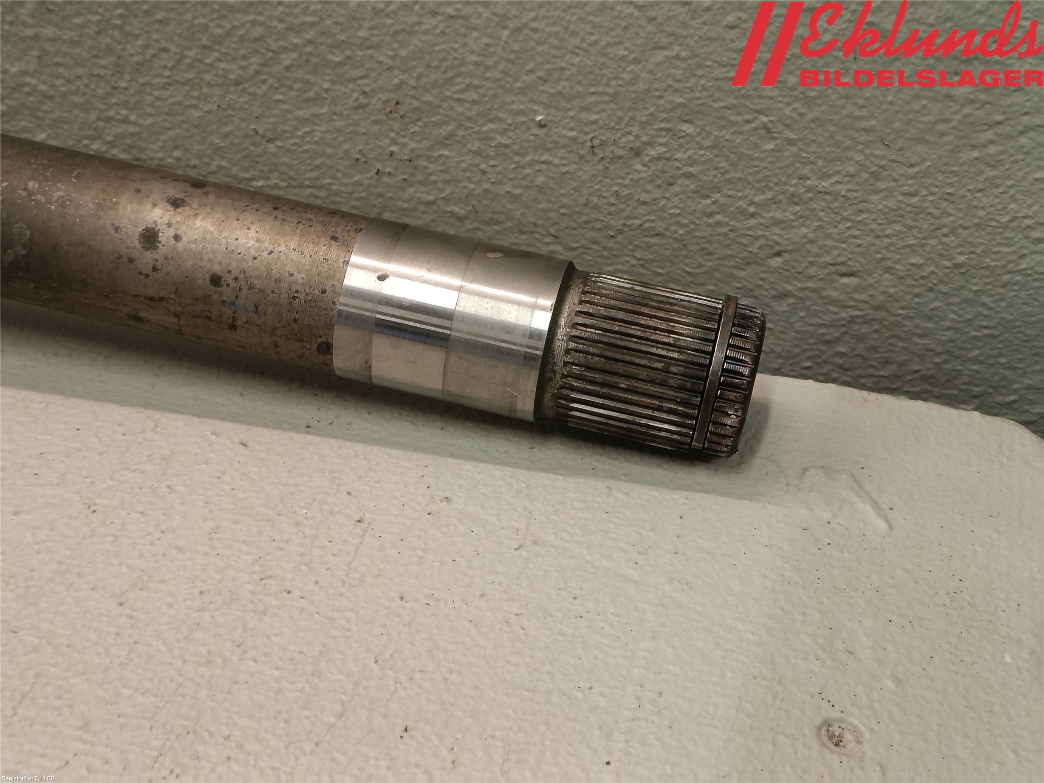 Mercedes-Benz MB ML/GLE-KLASS (W166) 12-18 Drivaxel Fram Höger