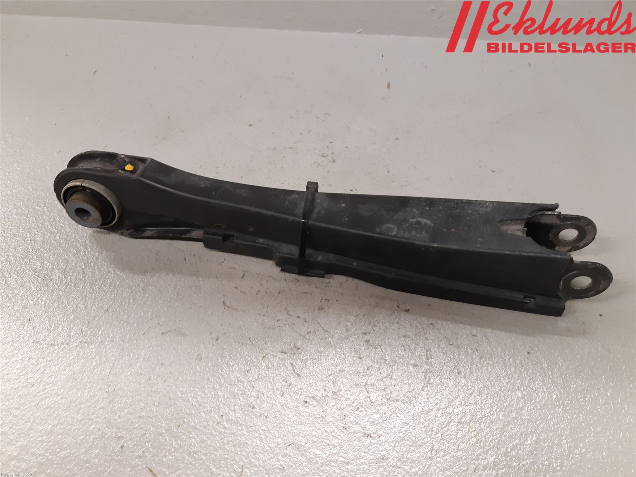 Volvo S90 17->> Bärarm Bak Höger
