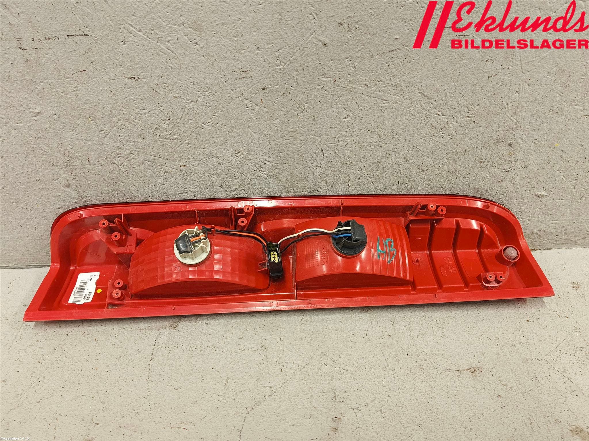 Opel VIVARO 01-14 Bakljus Höger