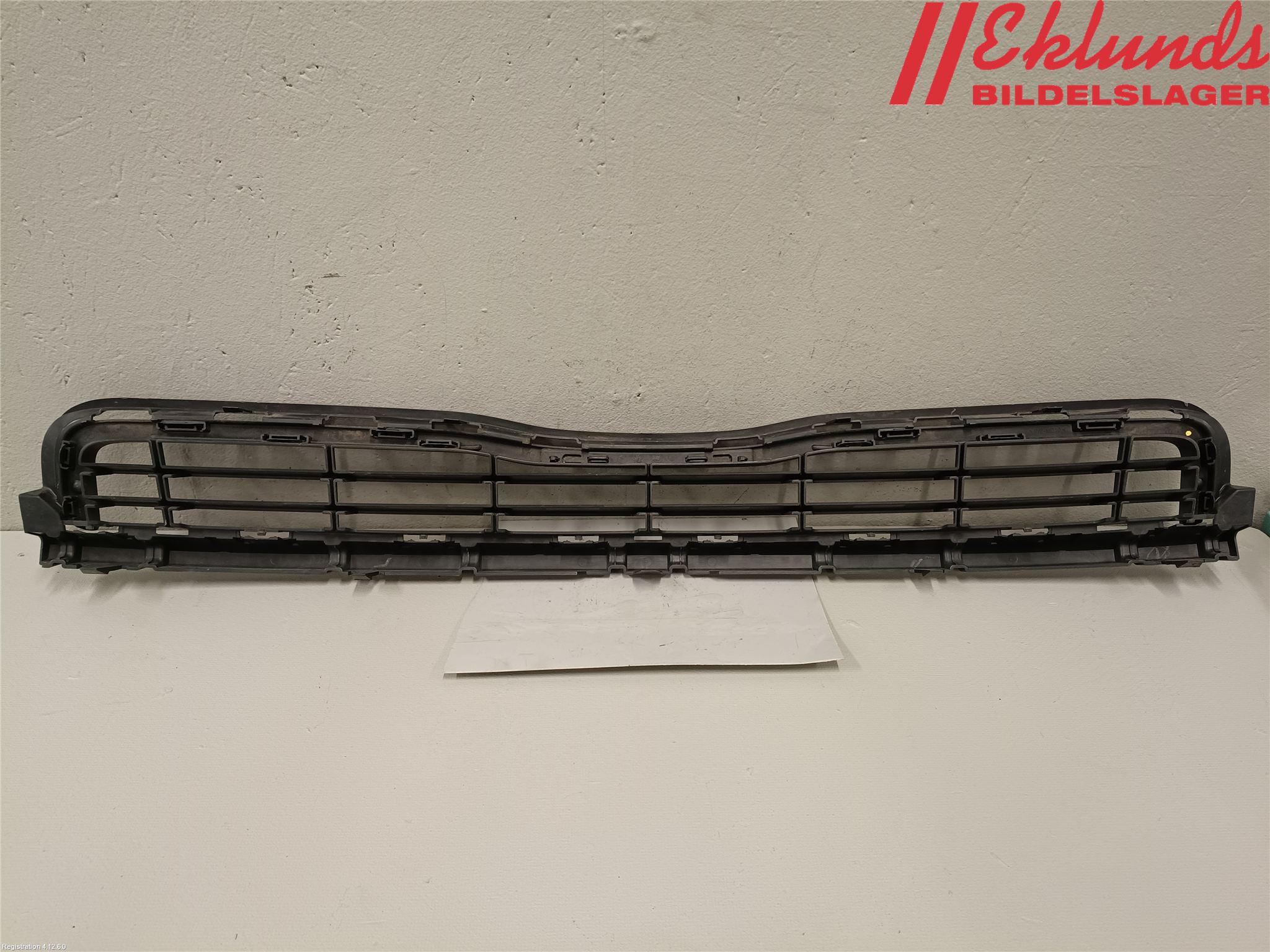 Peugeot PARTNER 08-15 Grill-Galler