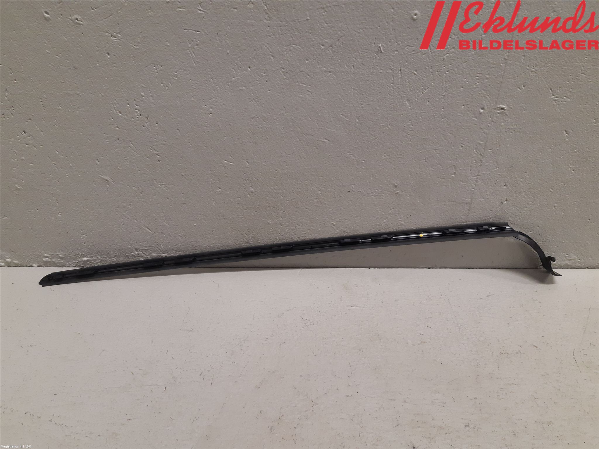 Hyundai TUCSON 05- Vindruta - Dekorlist