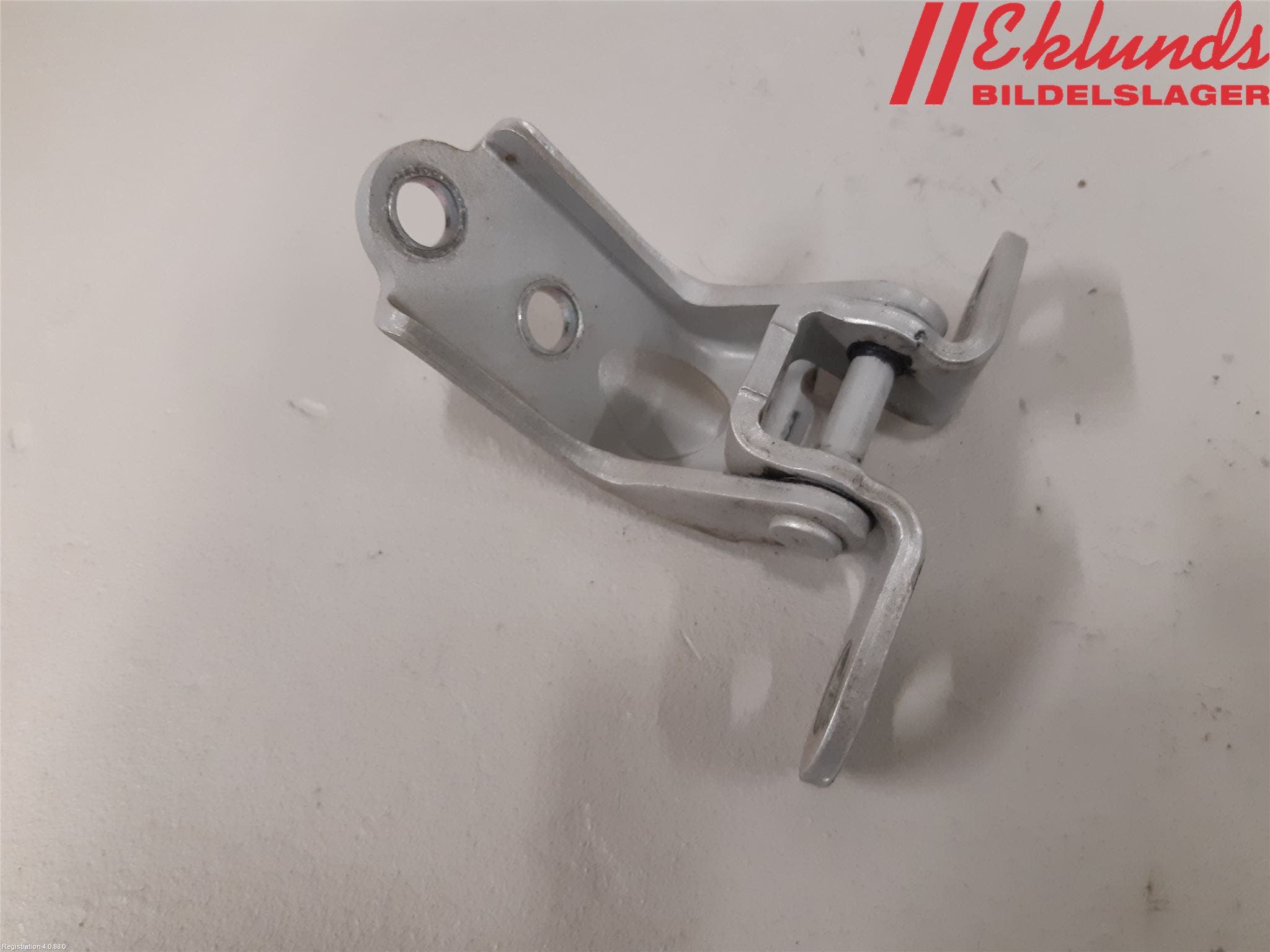 Hyundai i40 08-15 Dörrgångjärn