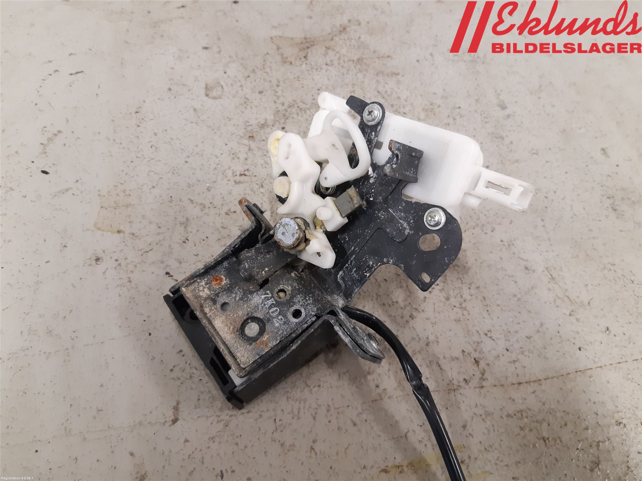 Mazda 3 I 07-08 Låskista Baklucka