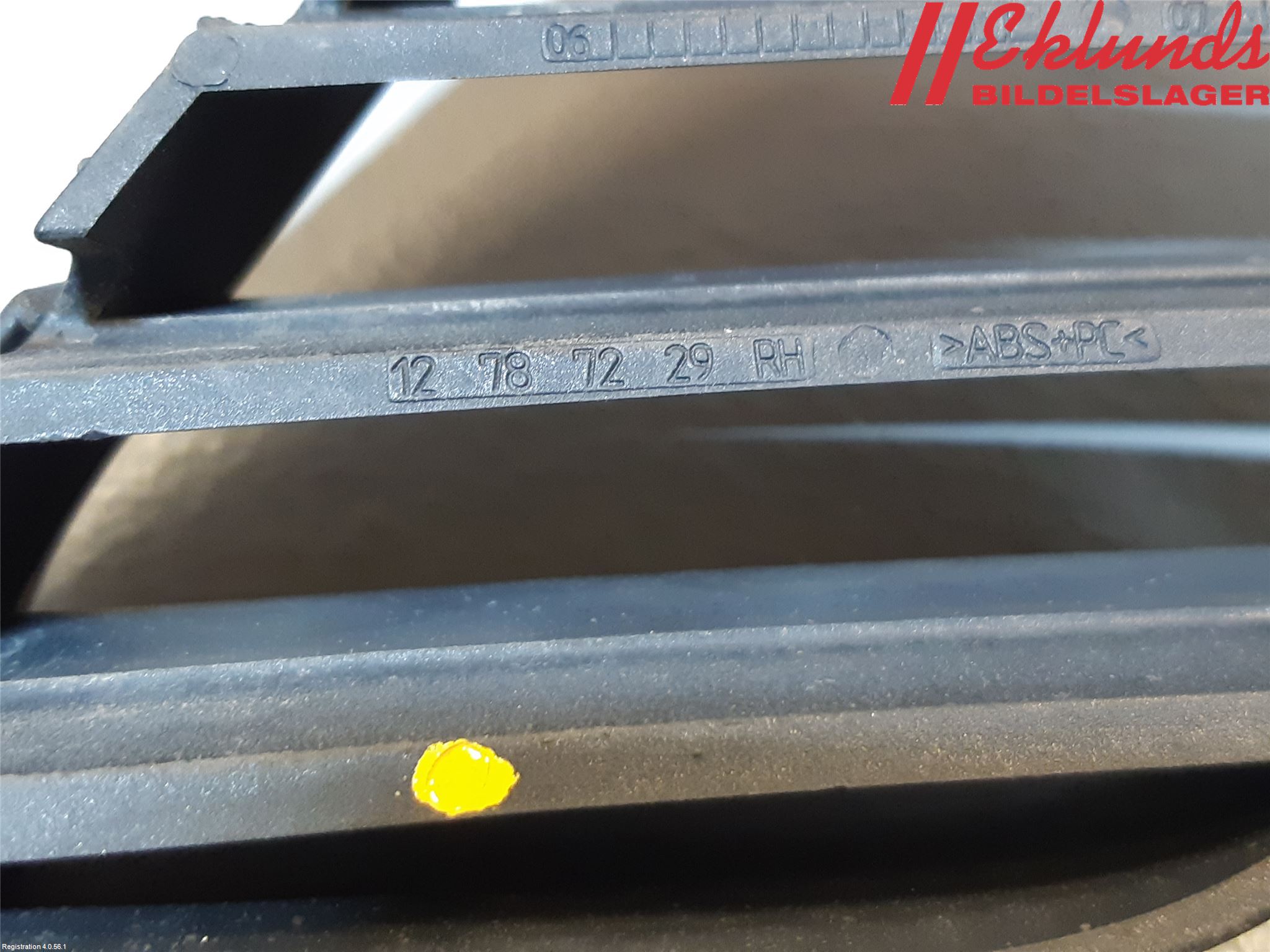 Saab 9-3 VER 2 Grilldel Höger