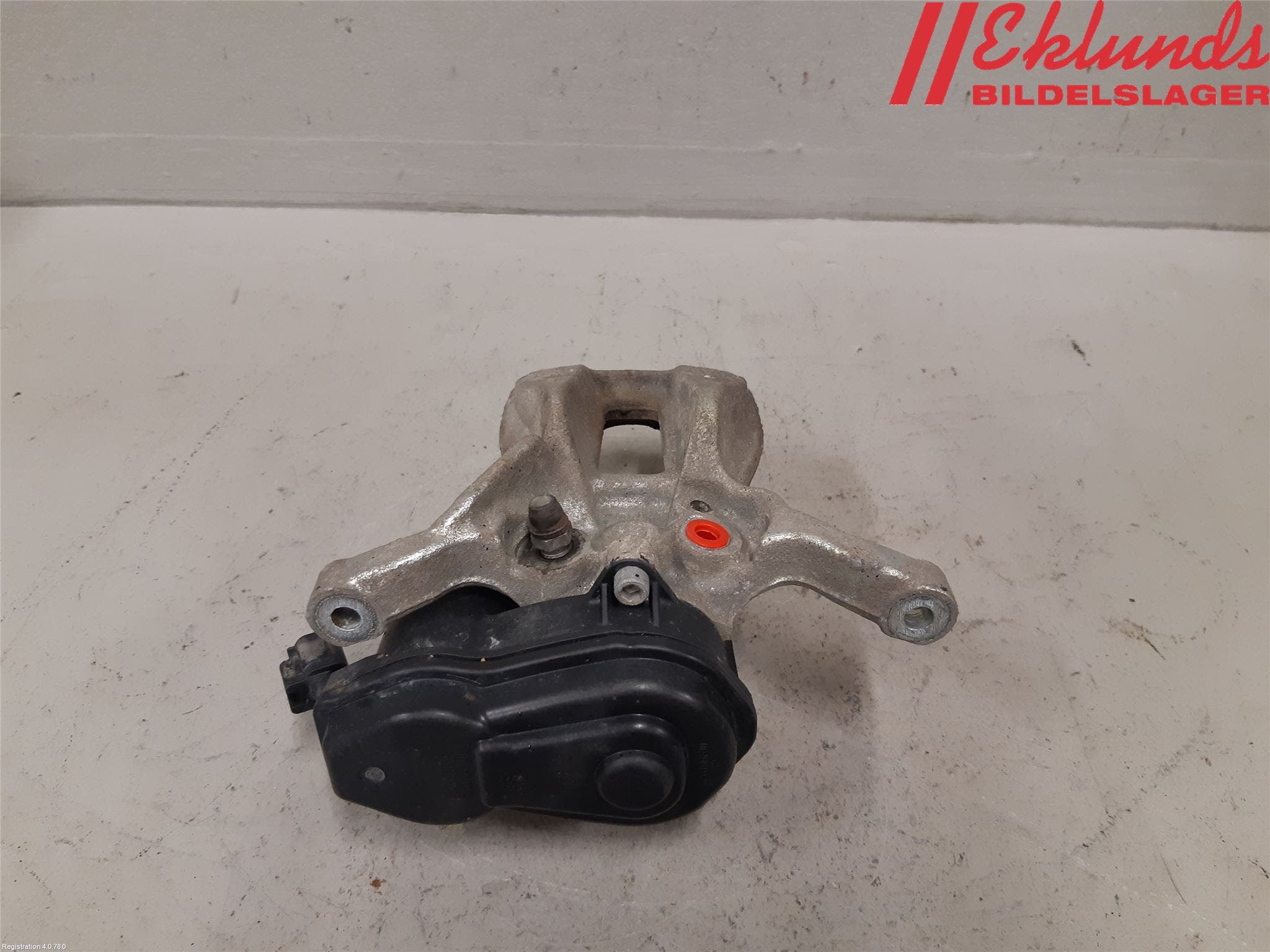 Toyota C-HR 16-23 Bromsok Bak Höger