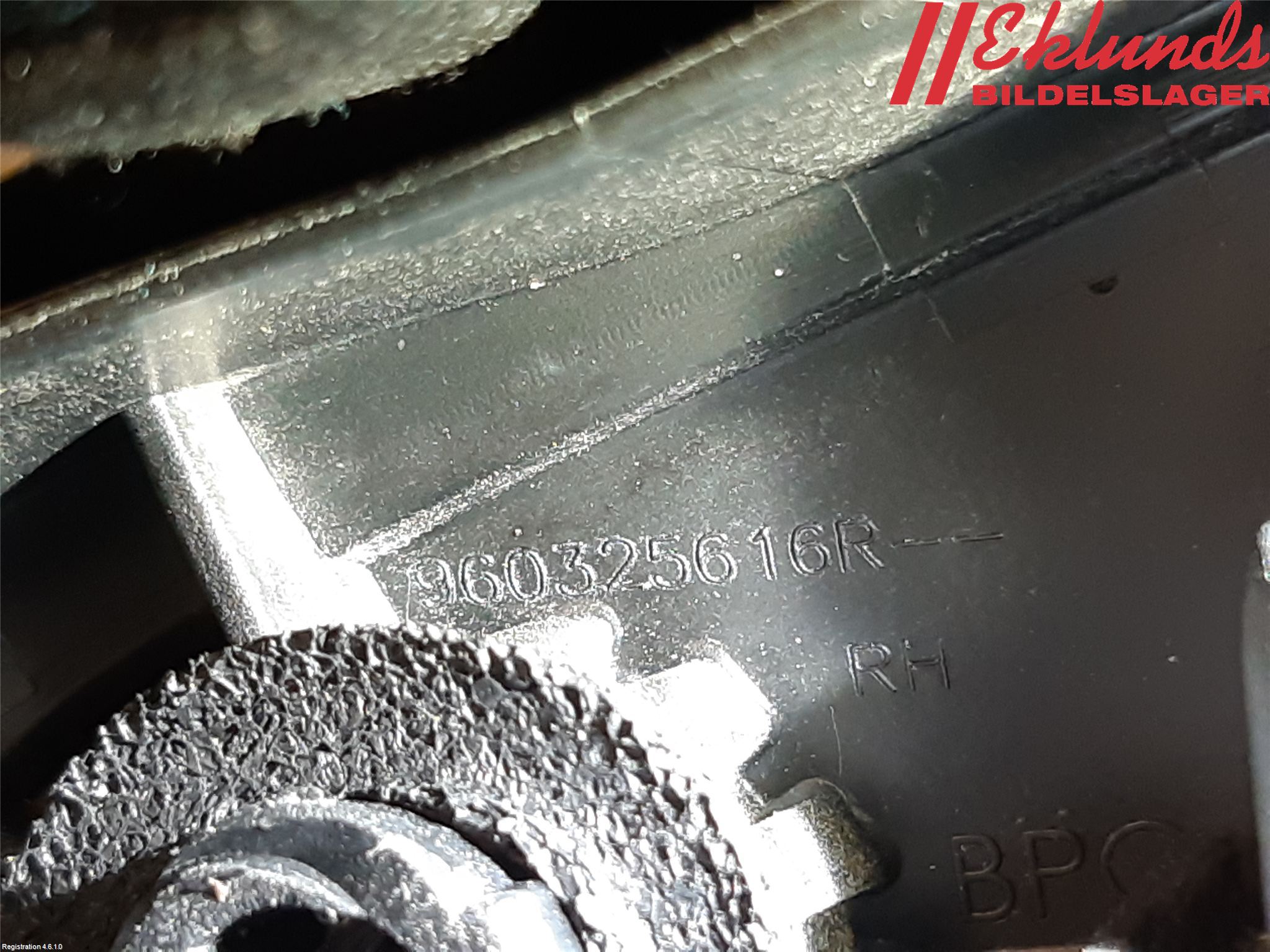 Renault CLIO IV 16-19 Spoiler Baklucka