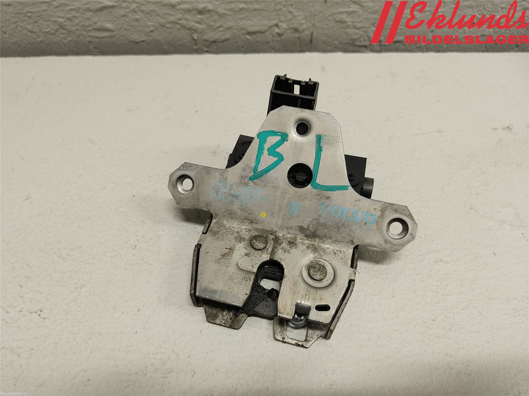 Volvo V60 11-13 Låskista Baklucka