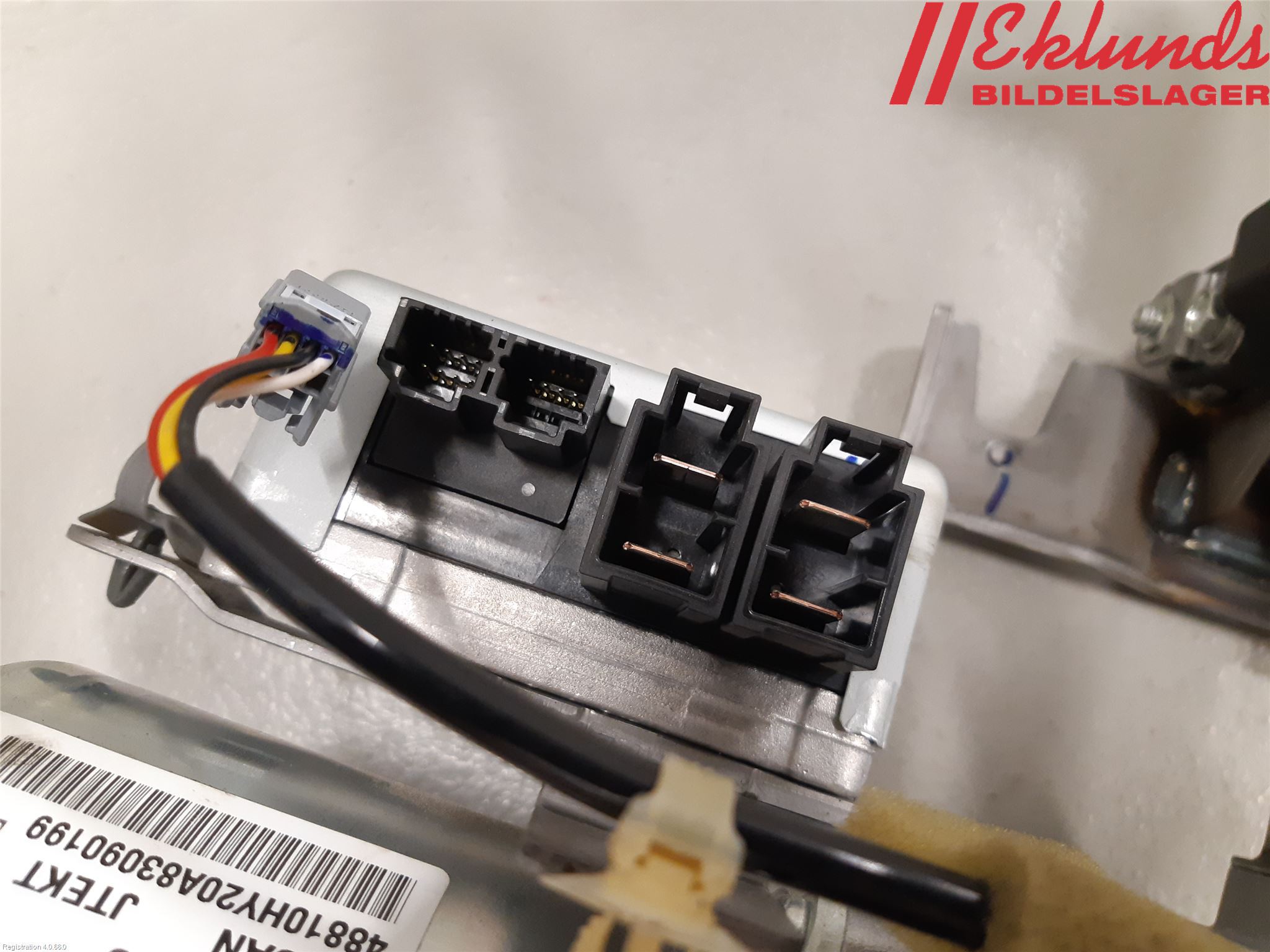 Nissan NV200/NV200 COMBI Rattaxelagg Med Inb Servo