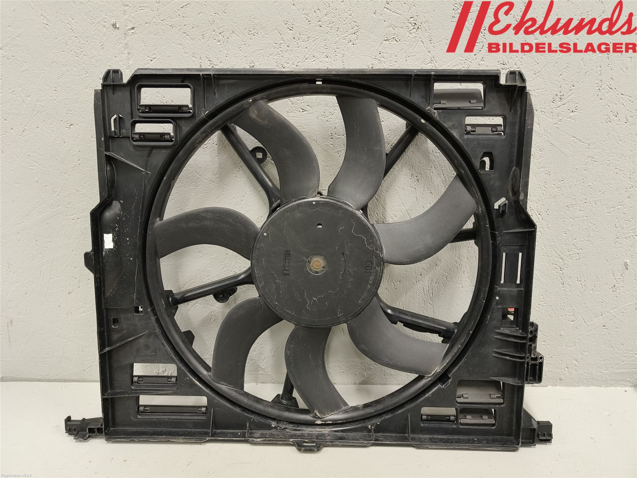 BMW 5 F10/F11/F18 09-17 Kylfläktkåpa