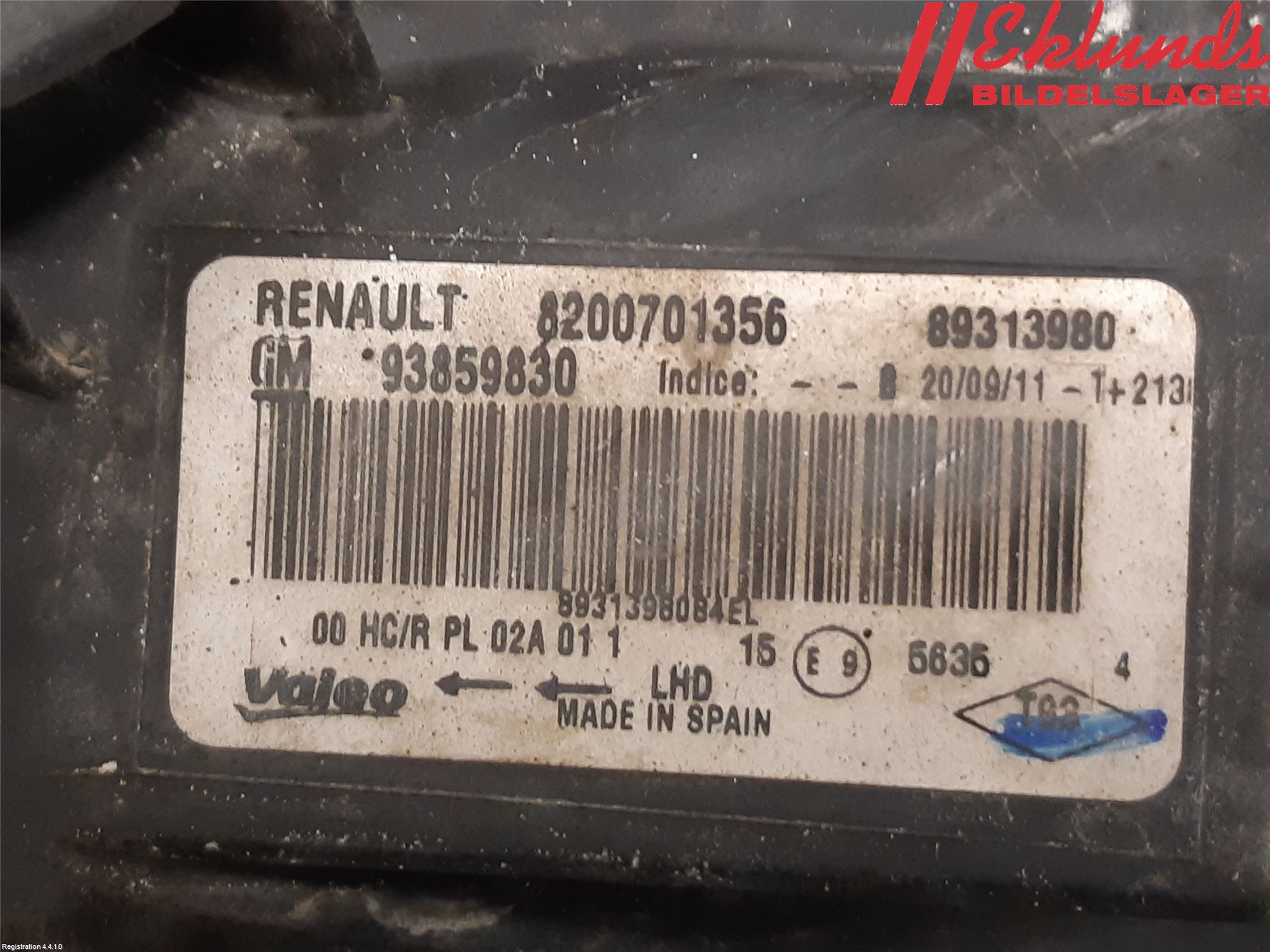 Opel VIVARO 01-14 Strålkastare Höger