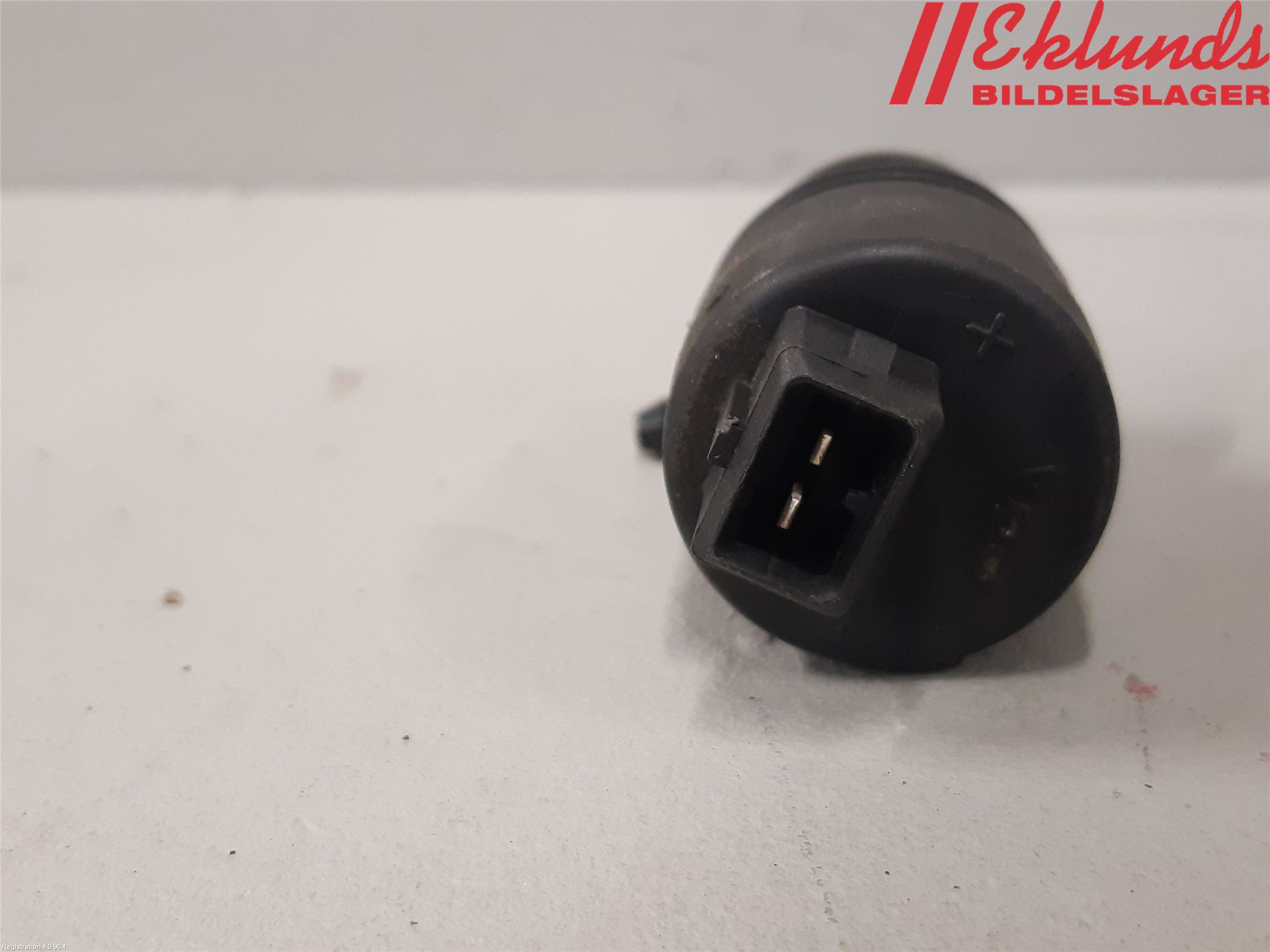 Volvo 940 91-98 Spolarpump Vindruta