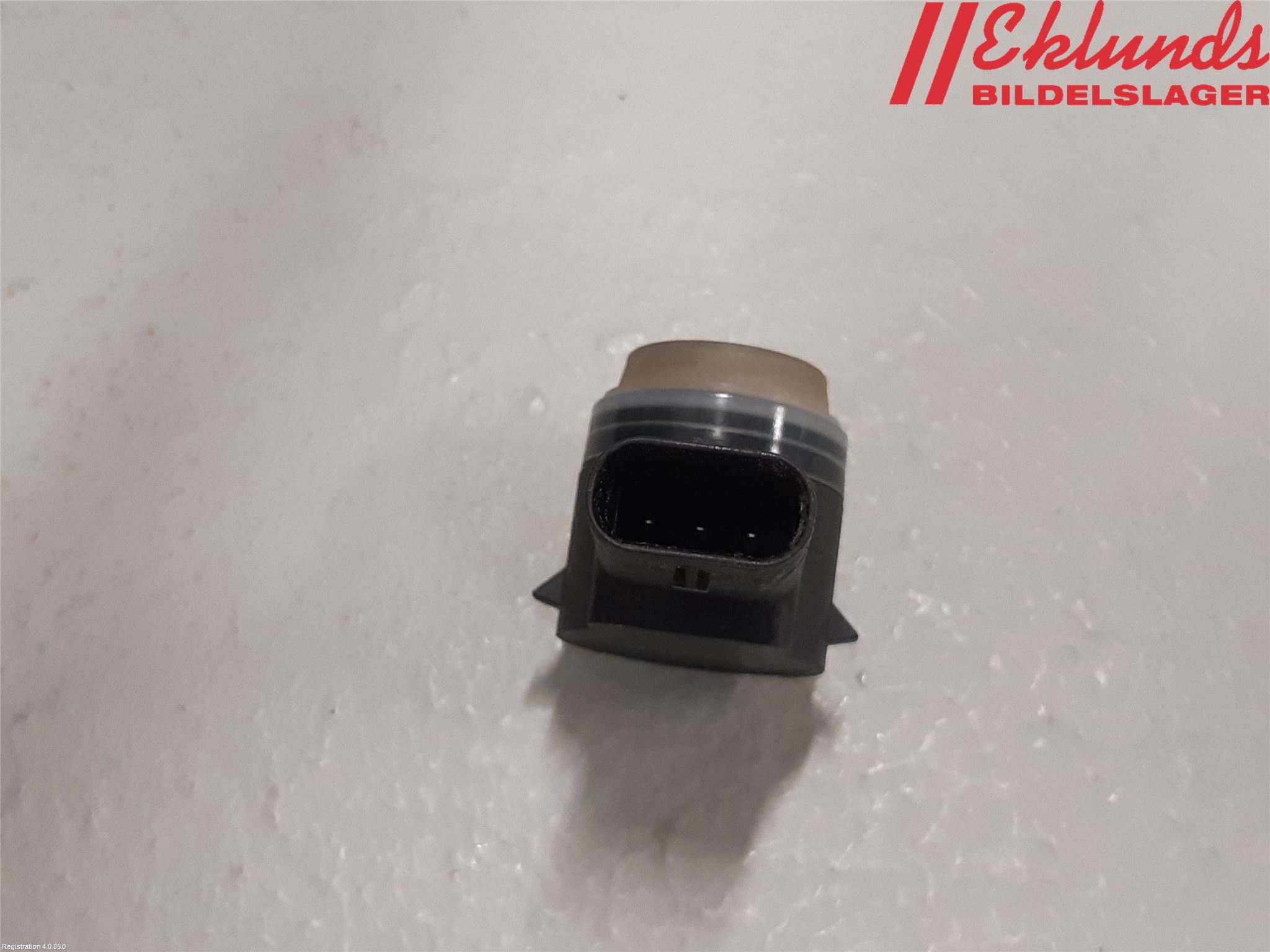 Mercedes-Benz MB E-KLASS (W212) 09-16 Parkeringshjälp Frontsensor
