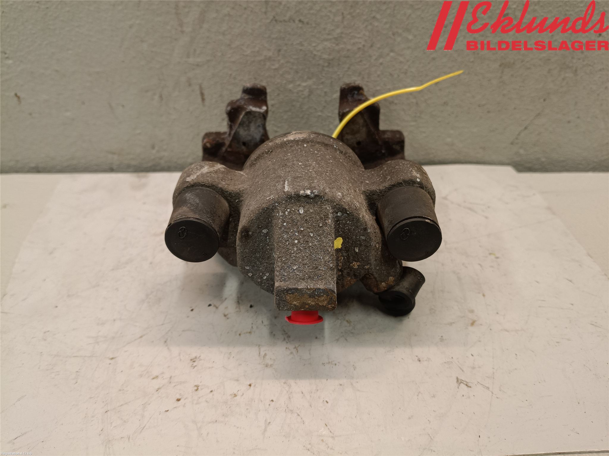 Volvo V70 05-08 Bromsok Bak Vänster