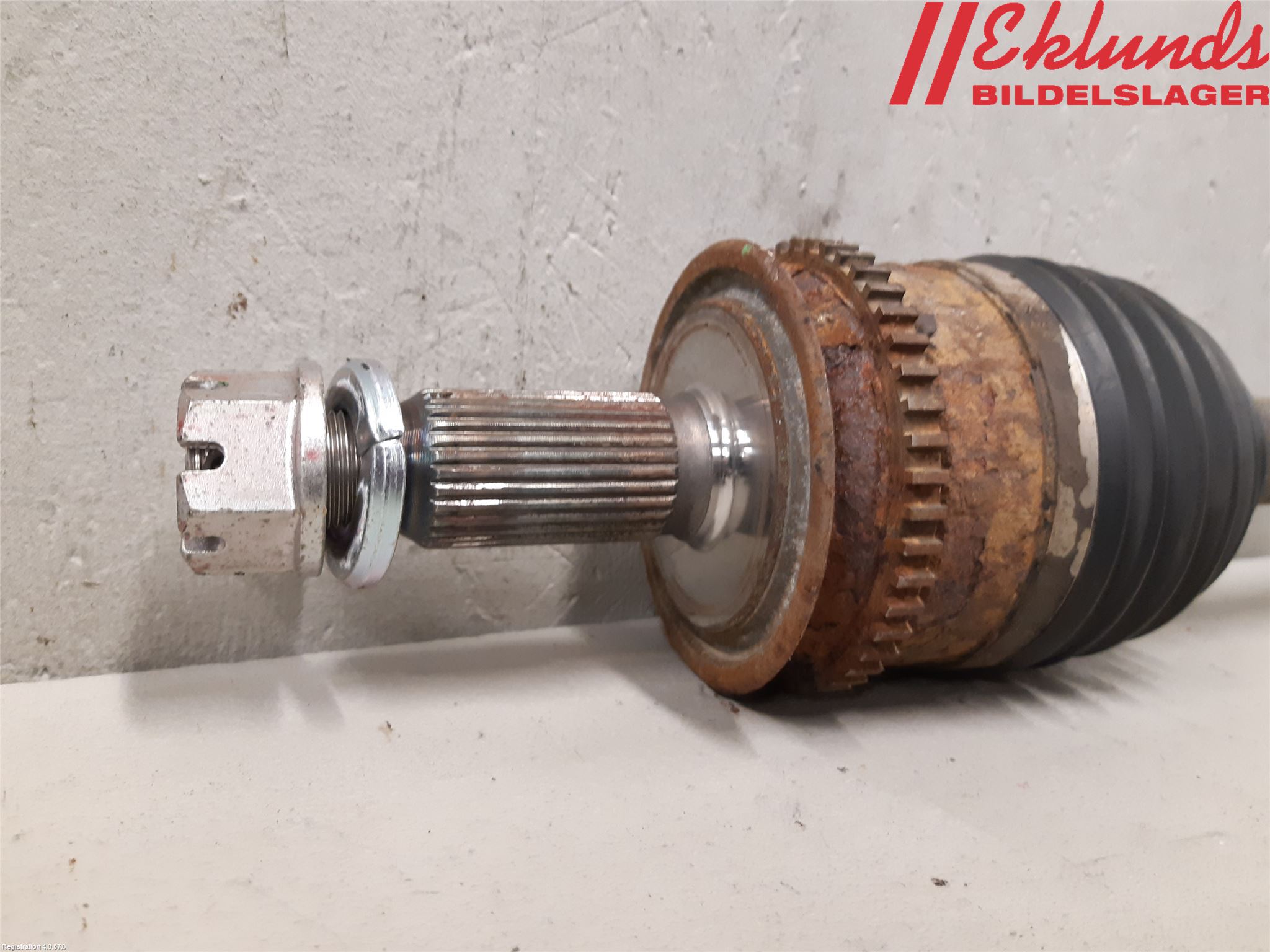 Mitsubishi L200 06-15 Drivaxel Fram Höger