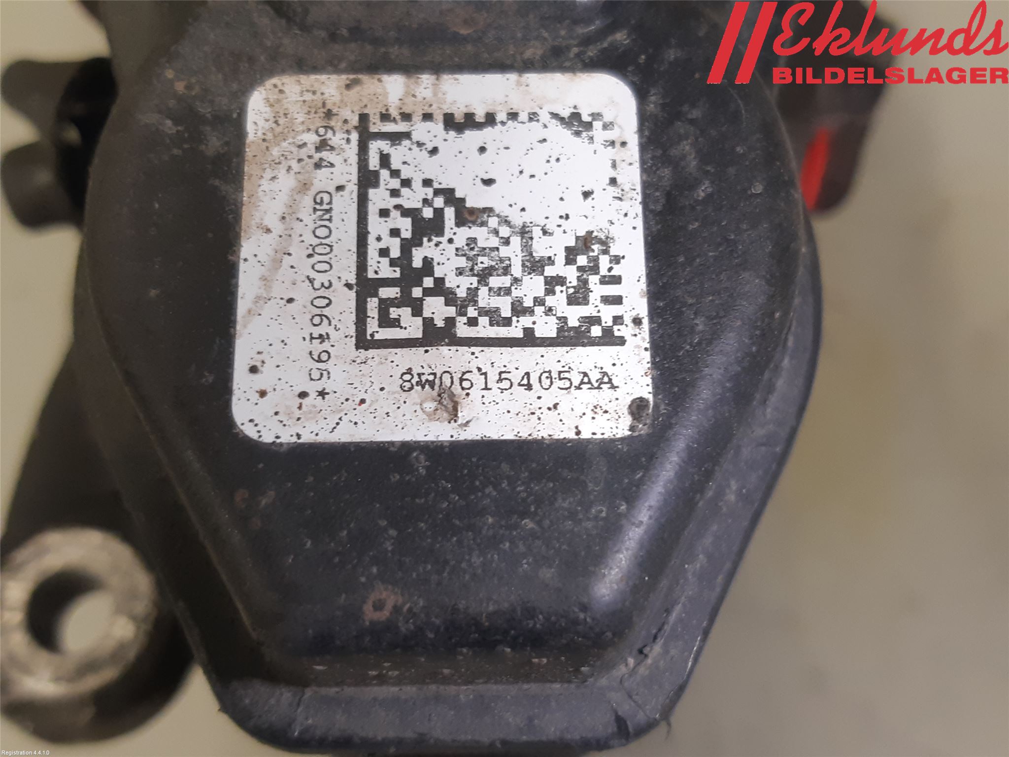 Audi A4/S4 B9 16-19 Bromsok Bak Vänster