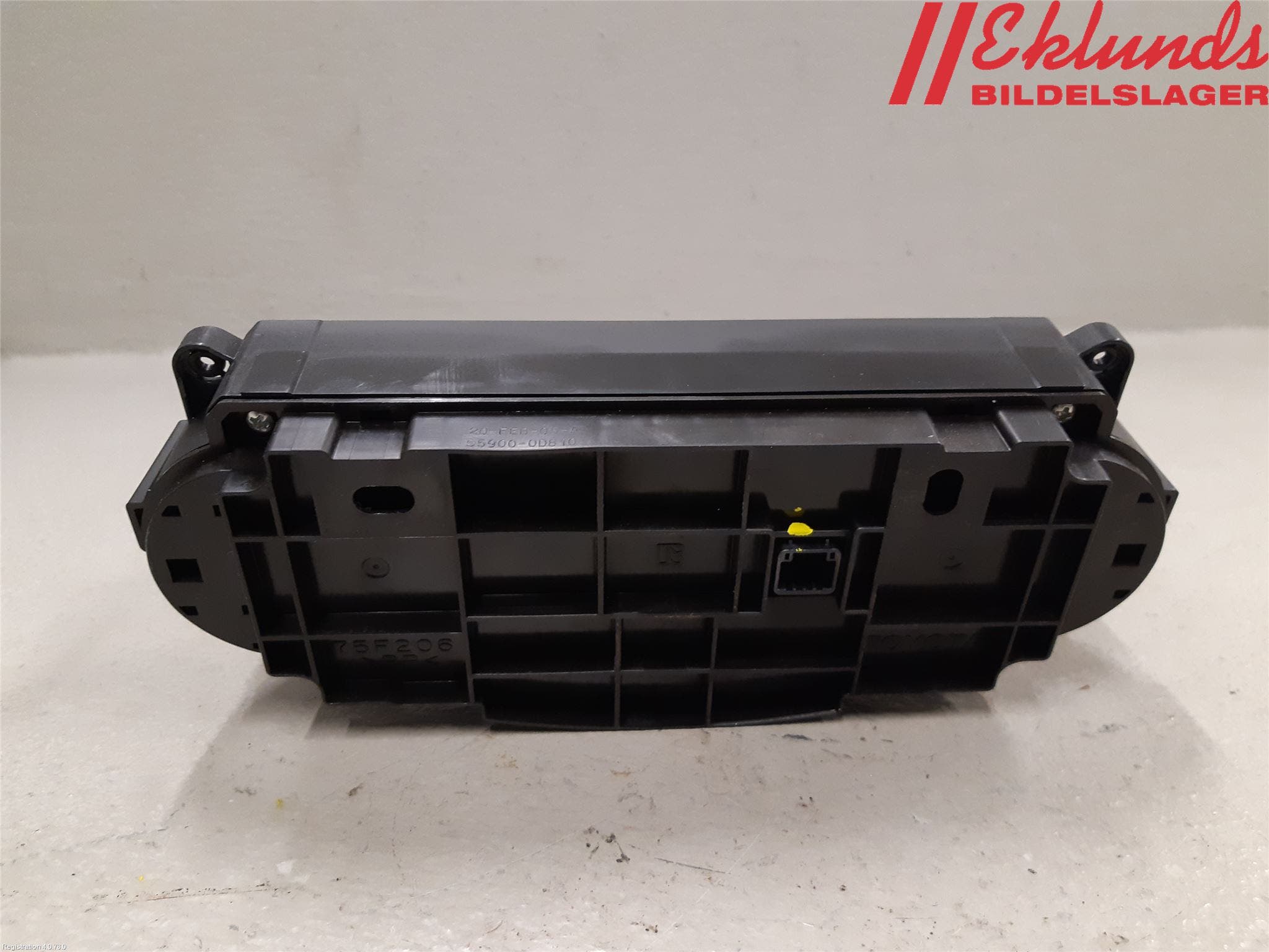 Toyota YARIS XP130 15-20 Ac Styrenhet Ac Manöveren