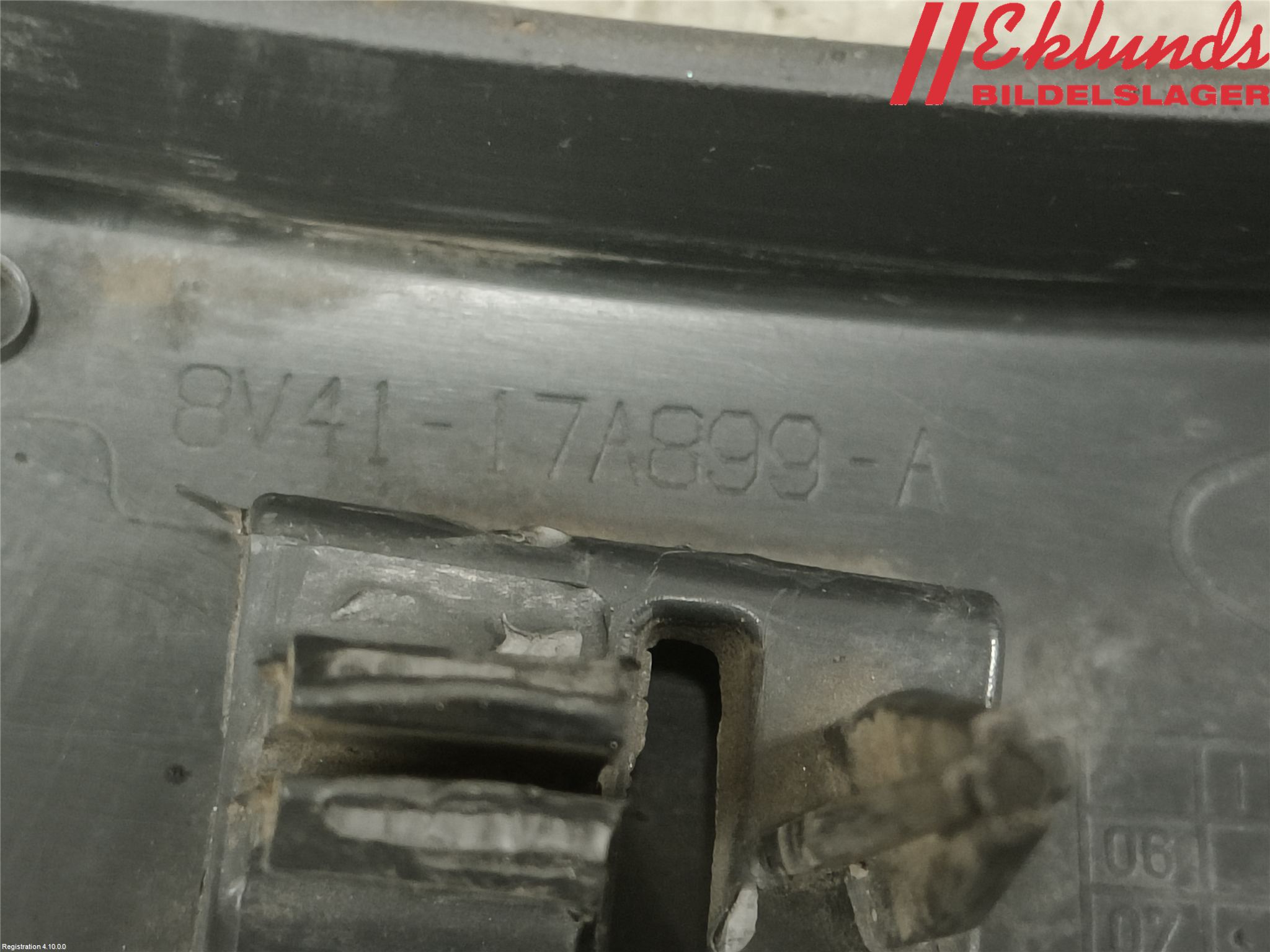 Ford KUGA 08-12 Skärmbreddare