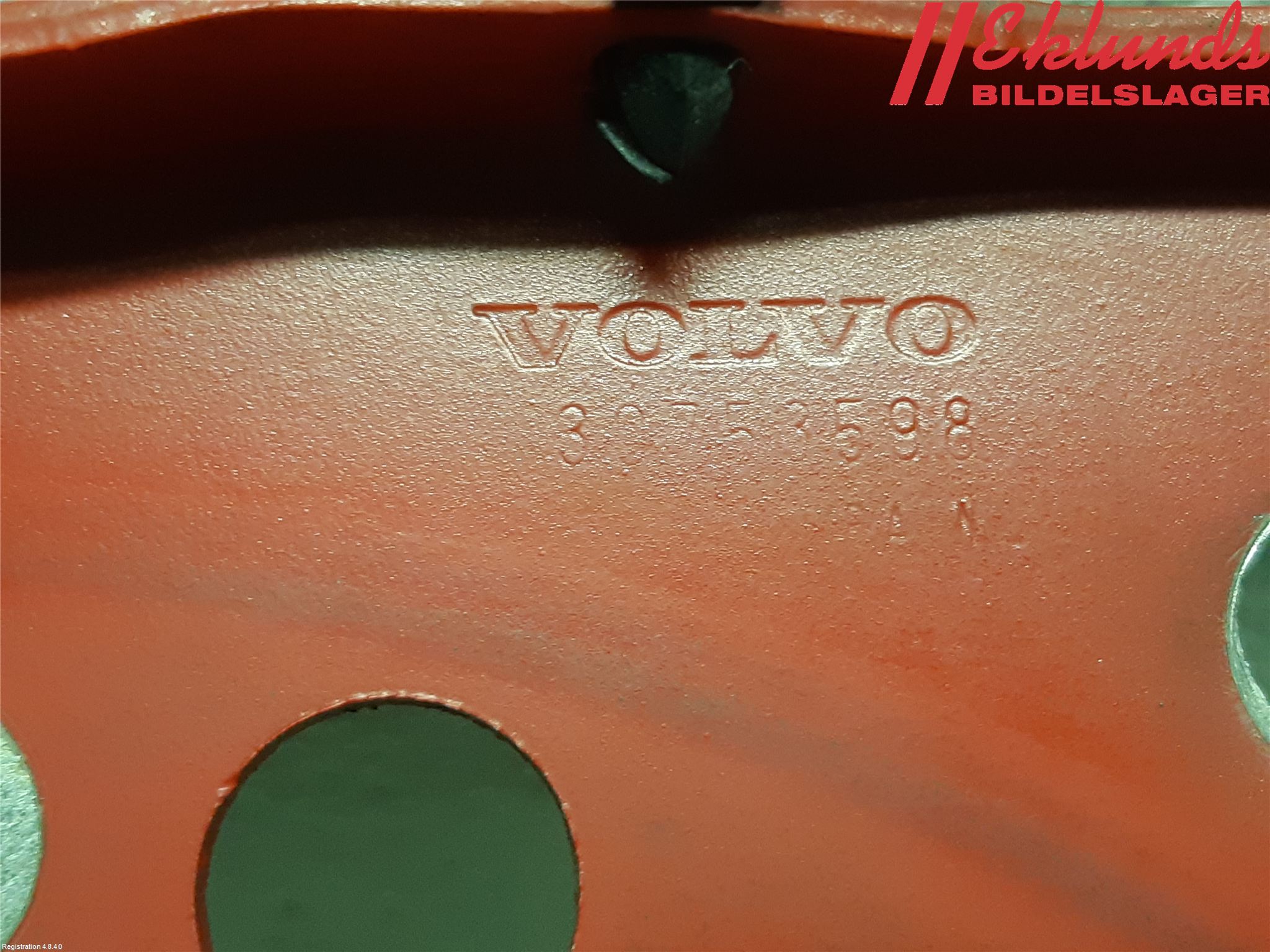 Volvo C70 06-10 Huvgångjärn