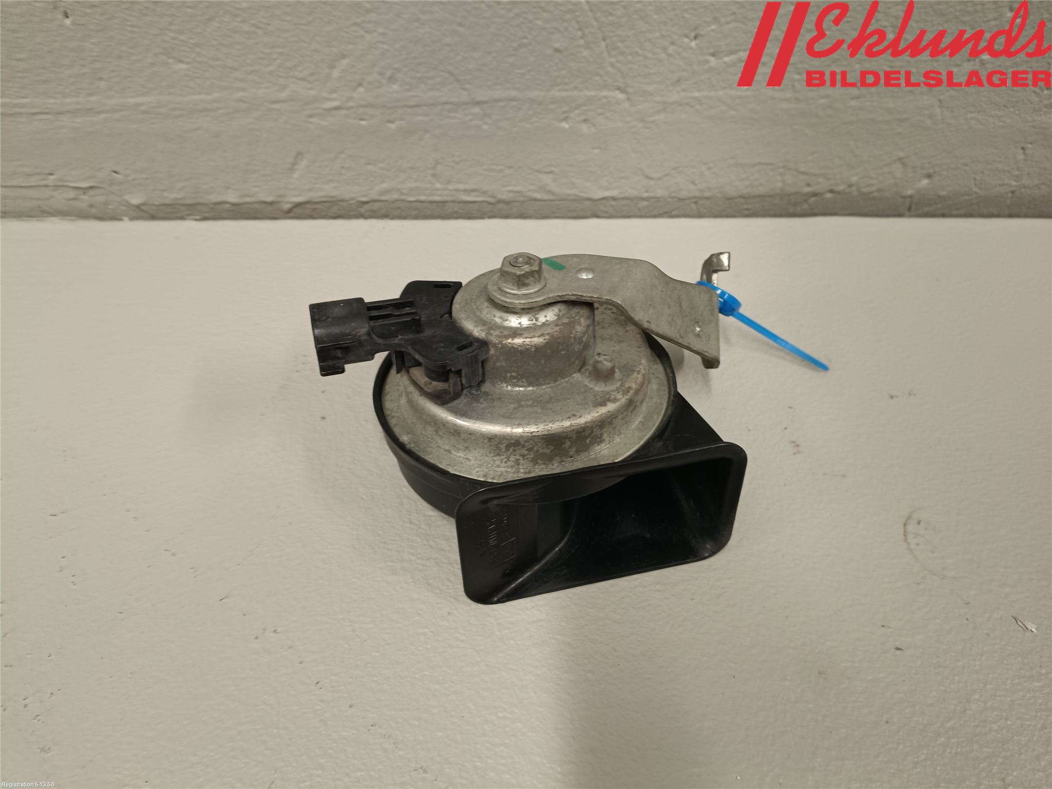 Volvo V40 12-19 Signalhorn