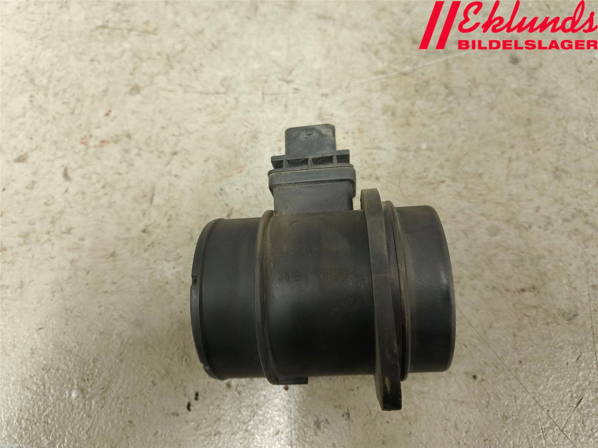 Kia CARENS III 13-19 Injluftmängdmätare