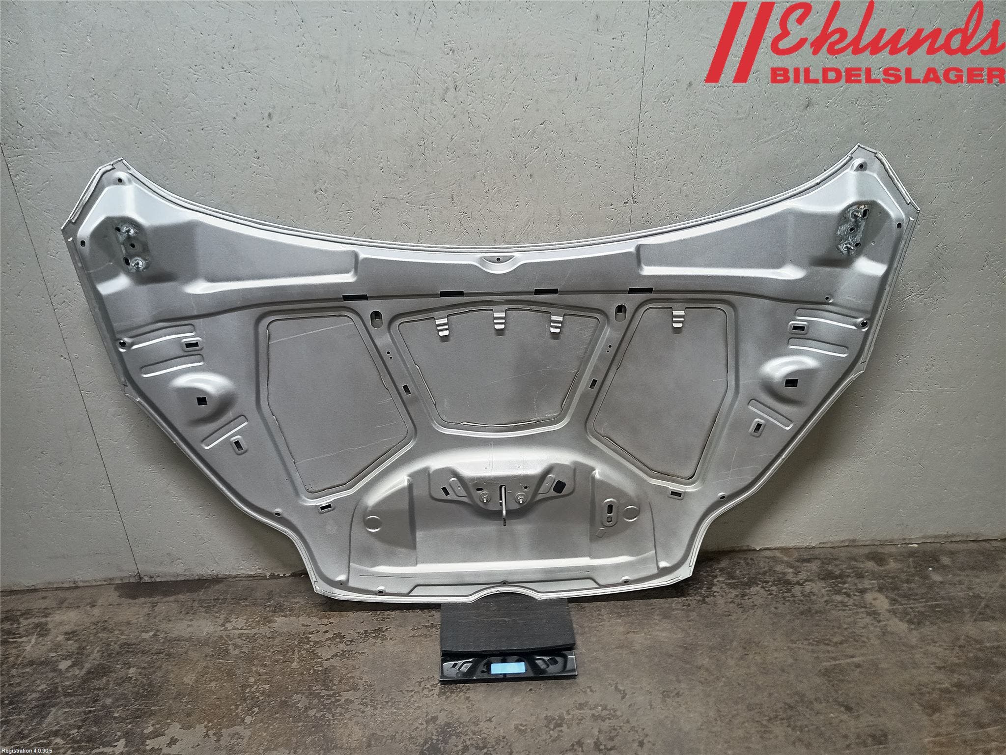 Ford FOCUS 11-14 Huv Fram