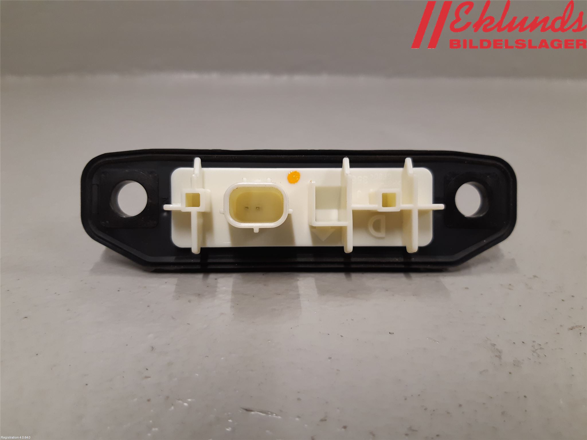 Toyota RAV4 19- Bakluckehandtag