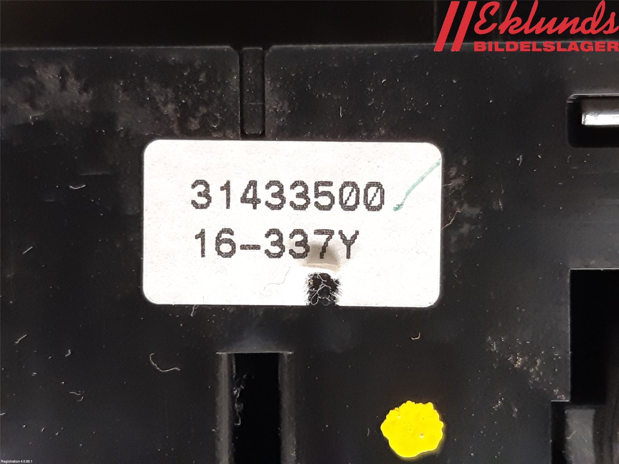 Volvo V60 CROSS COUNTRY 16-18 Strömställare Parkeringsbroms