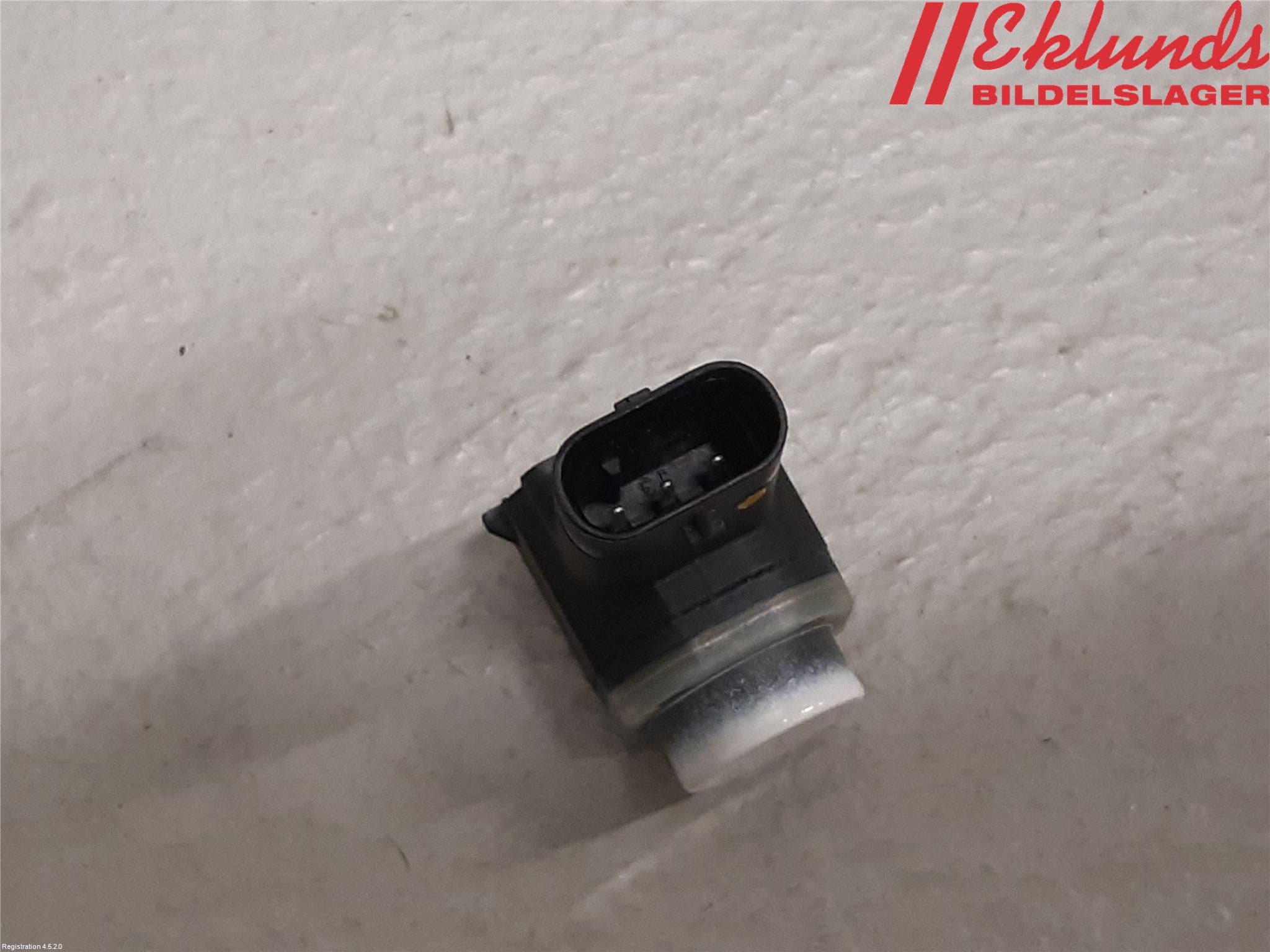 Volkswagen VW PASSAT 11-14 Parkeringshjälp Backsensor