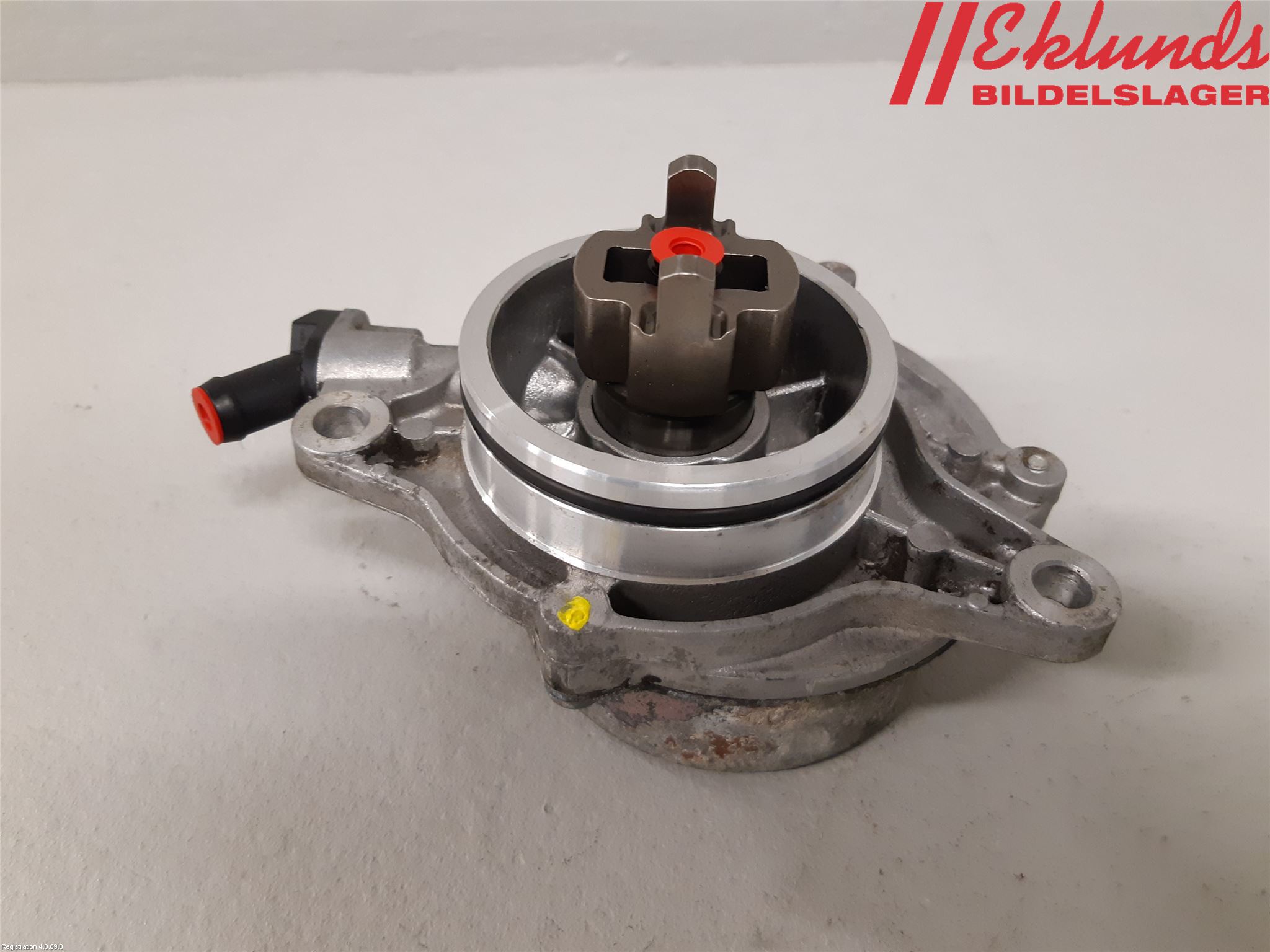 BMW 5 E60/61 Sed/Tou 02-10 Vakuumpump