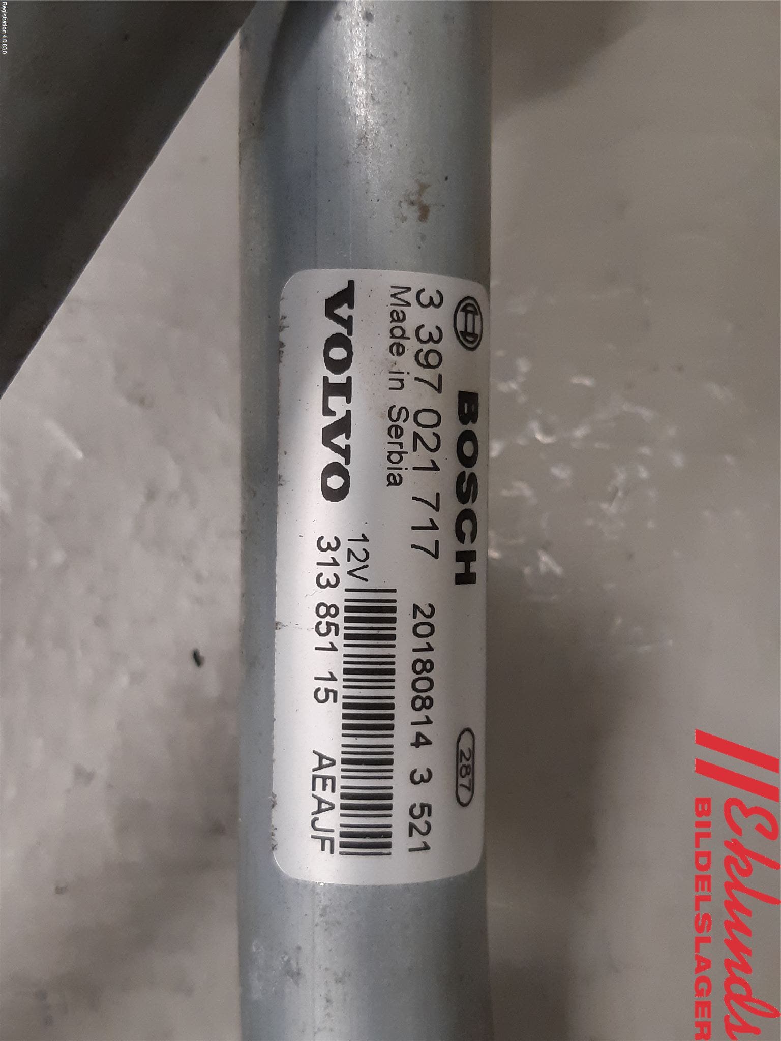 Volvo V90 17->> Torkarmekanism Vindruta