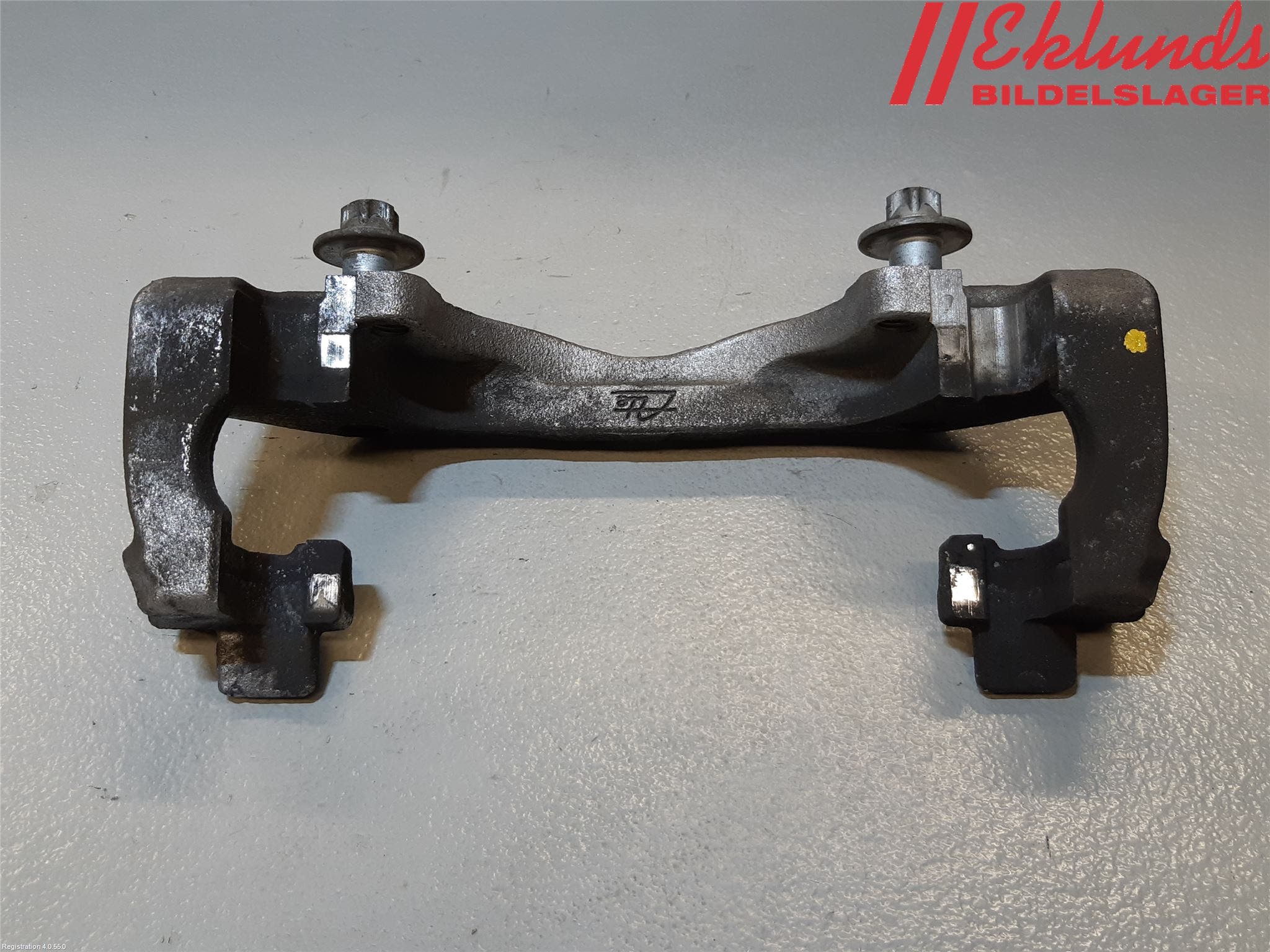 Peugeot EXPERT/E-EXPERT 17- Bromsokshållare