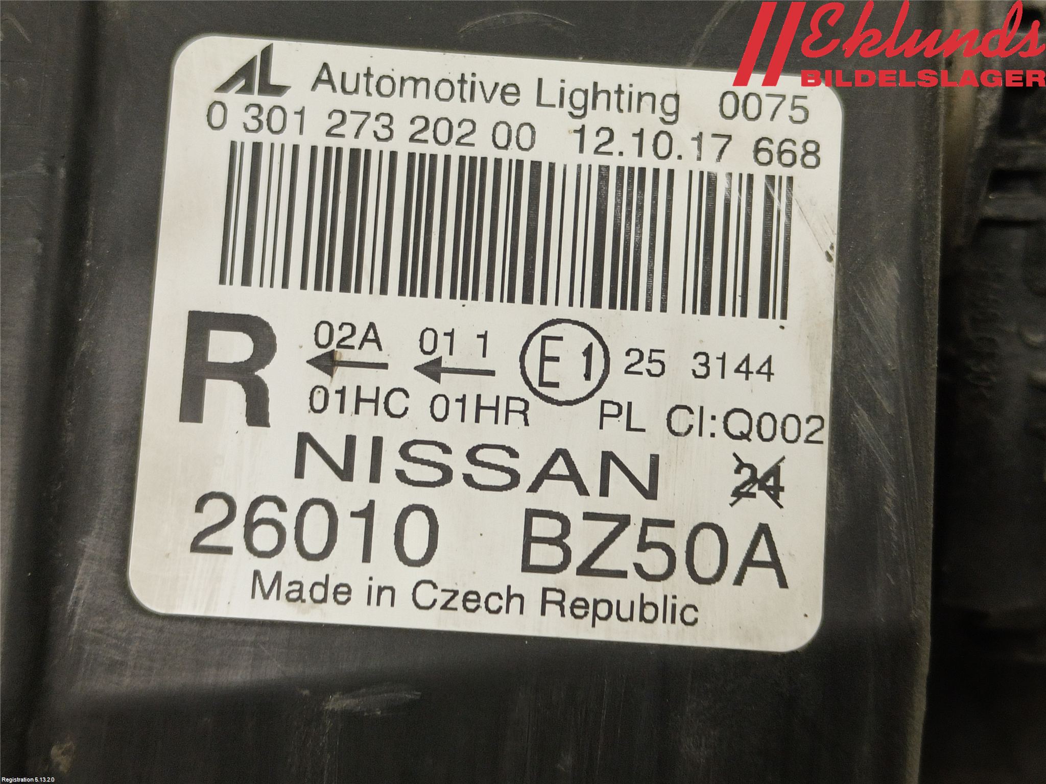 Nissan NV400 12-24 Strålkastare Höger